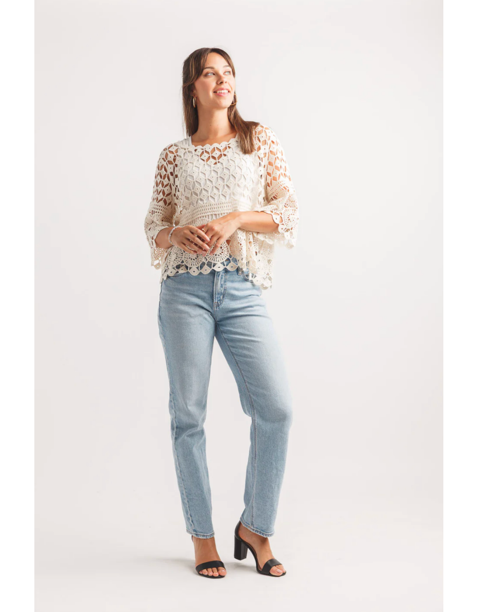 Papillon Papillon - Crochet Lace Pullover (Cream)