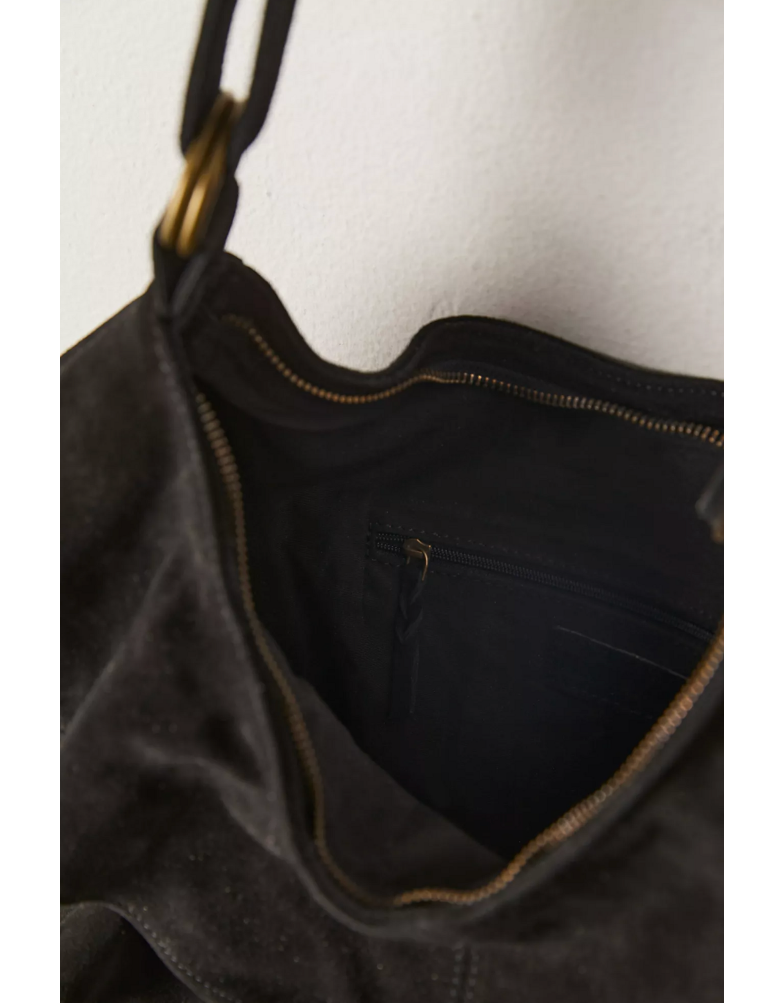 Free people Free People - Rae Ruffle Shoulder Bag (Black)