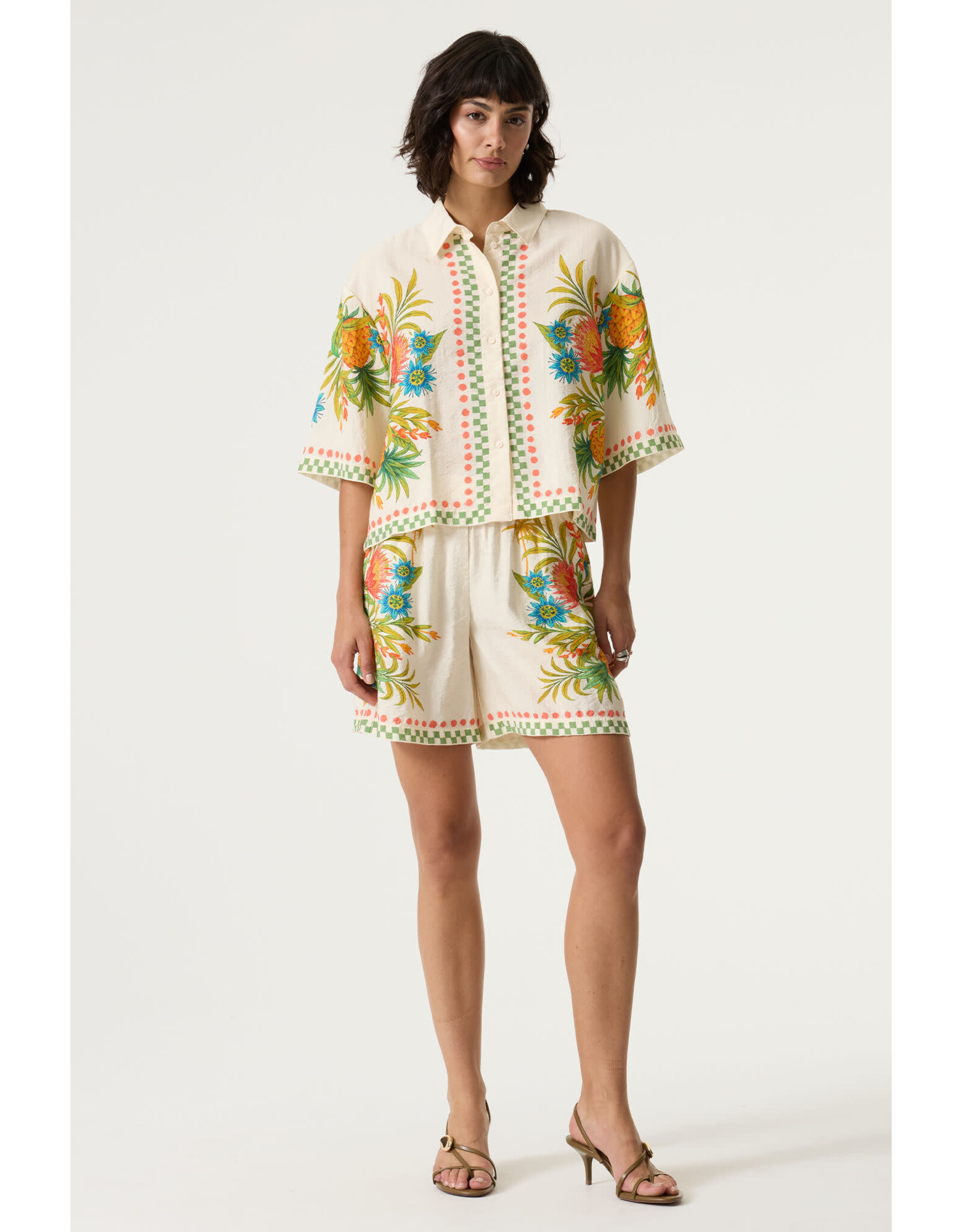 Garcia Garcia - Tropical Print Shorts