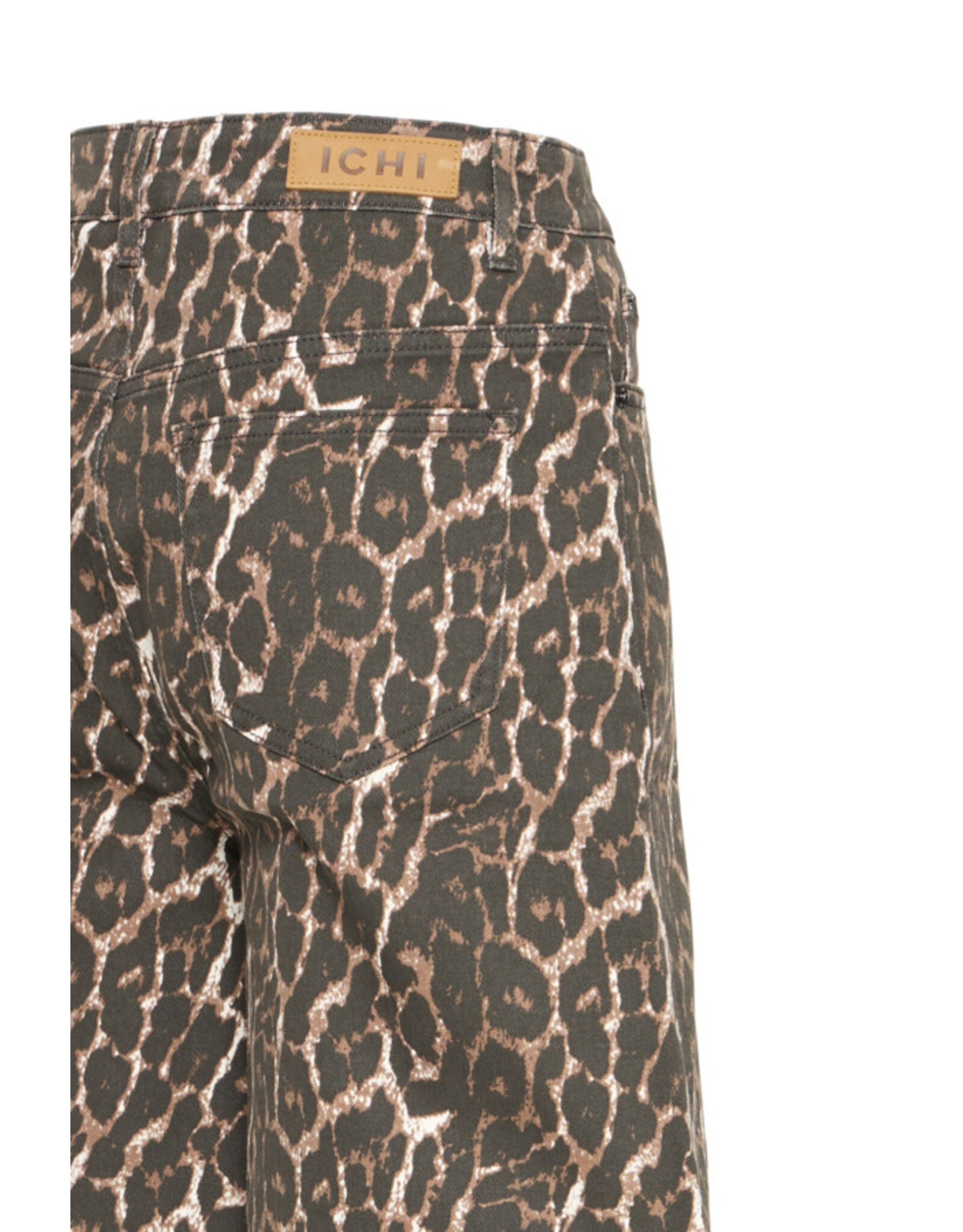 ICHI ICHI - Brokes Leopard Print Shorts