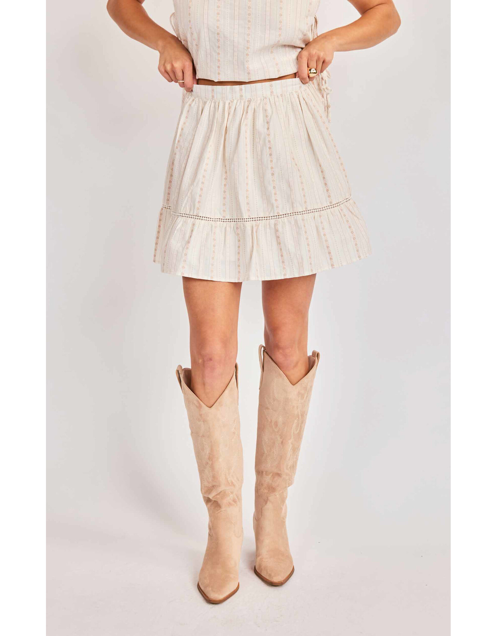 Sadie & Sage Sadie & Sage - Heartland Lace Trim Mini Skirt (Cream)