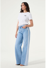 Garcia Garcia - Celia 249 Wide Leg Jean (Light Wash)