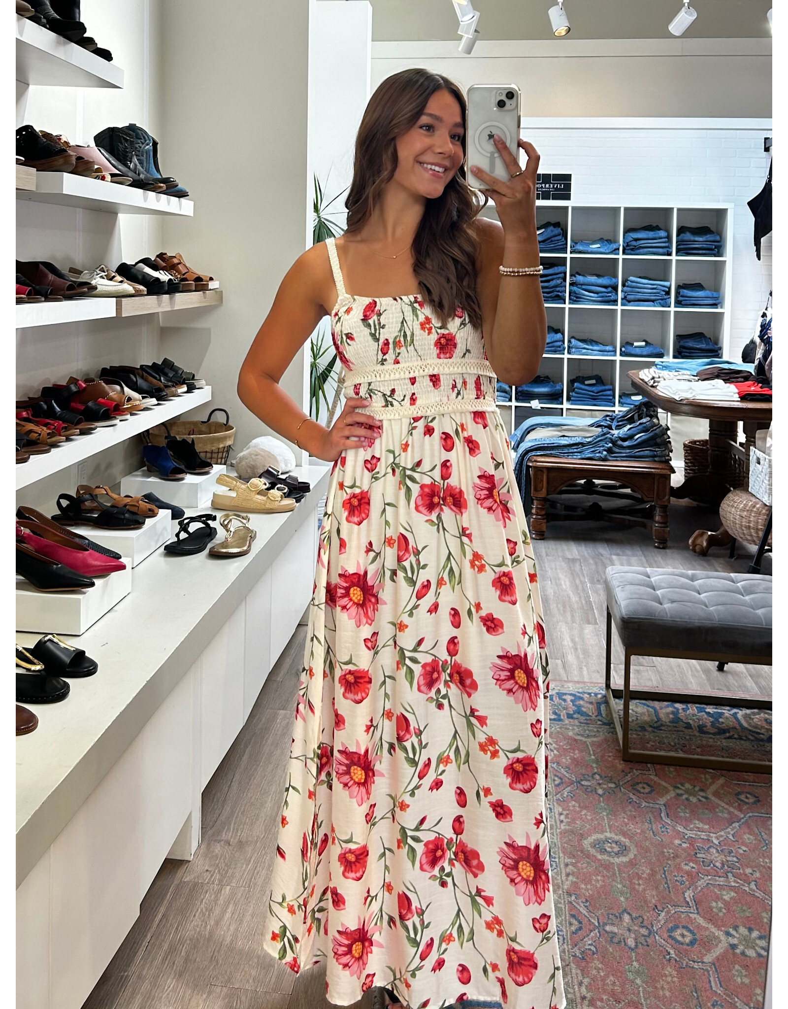 Papillon Papillon - Floral Print Smocked Sleeveless Maxi Dress (Cream)