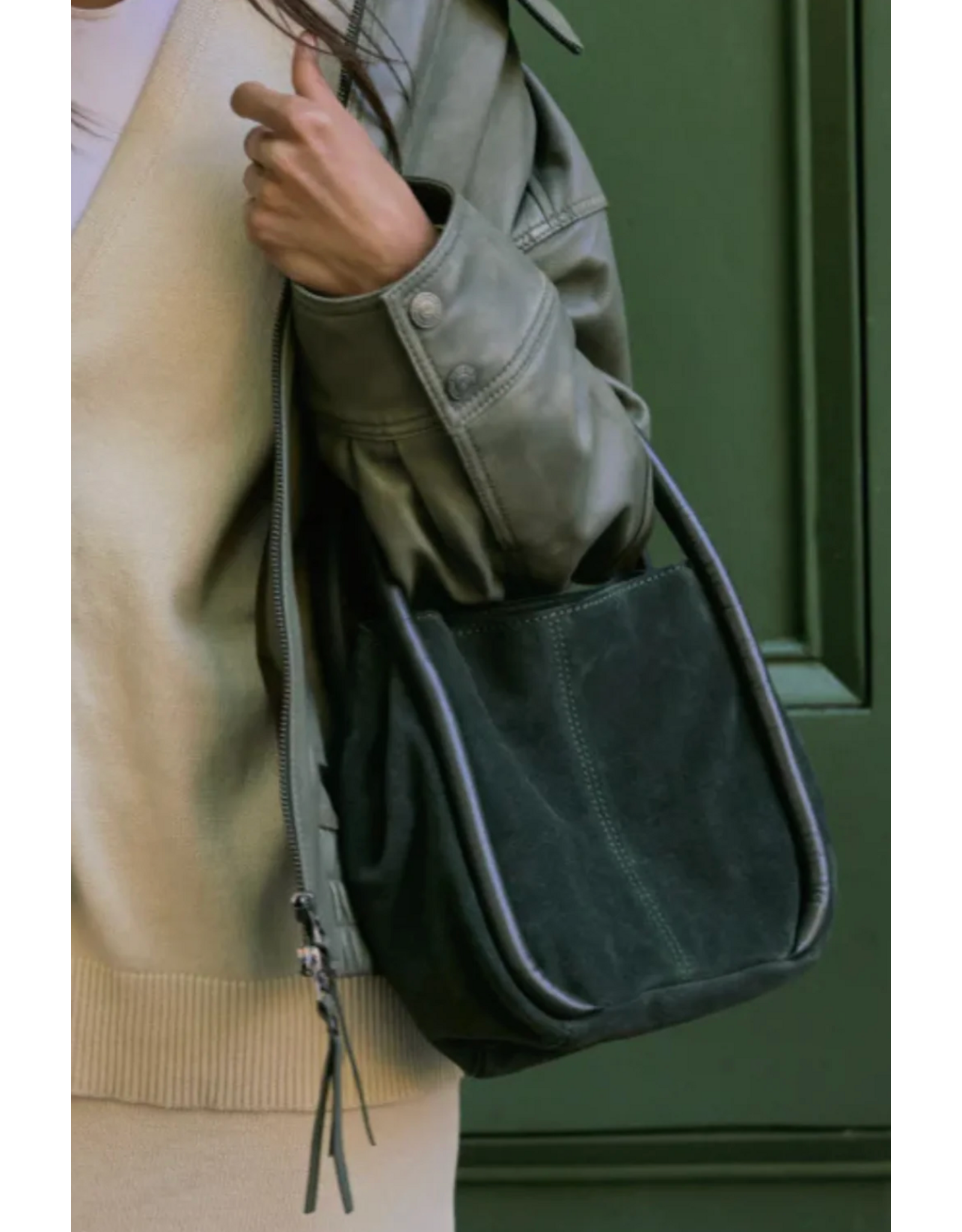 Free people Free People - Barlow Suede Bucket Bag (Dark Olive)