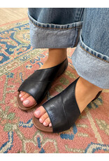 Bueno Bueno - Tanner (Black)