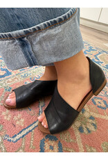 Bueno Bueno - Tanner (Black)