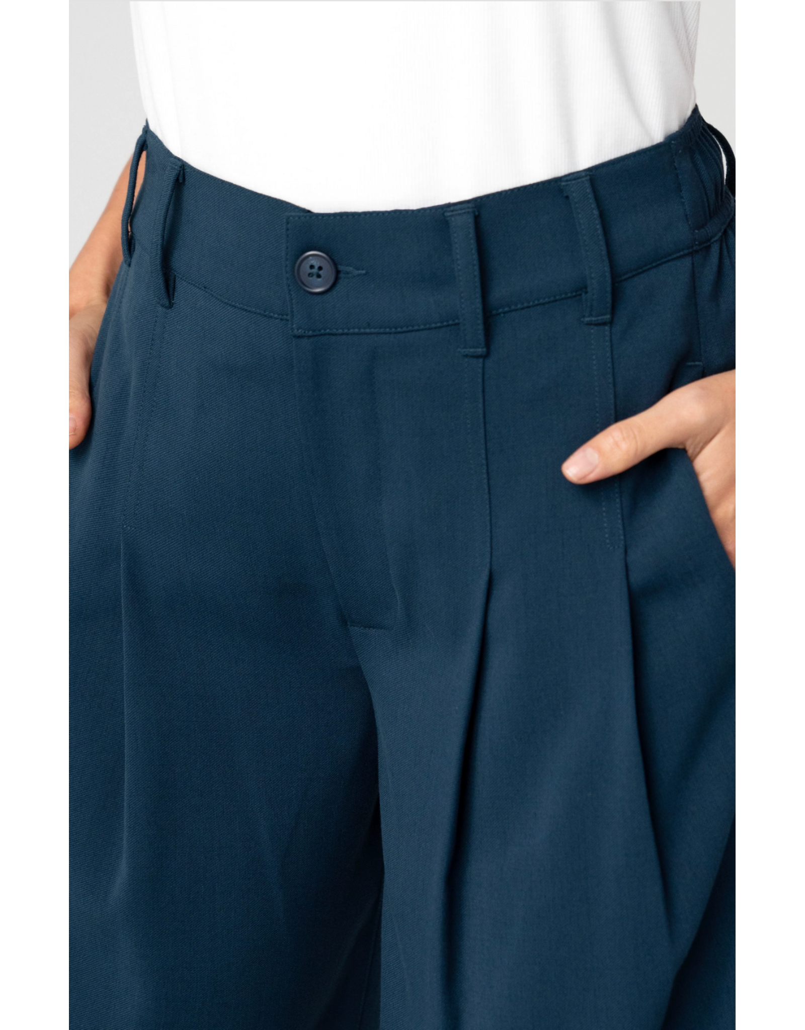 Liverpool Liverpool - Pleated Wide Leg Trouser (Oxford - Navy)