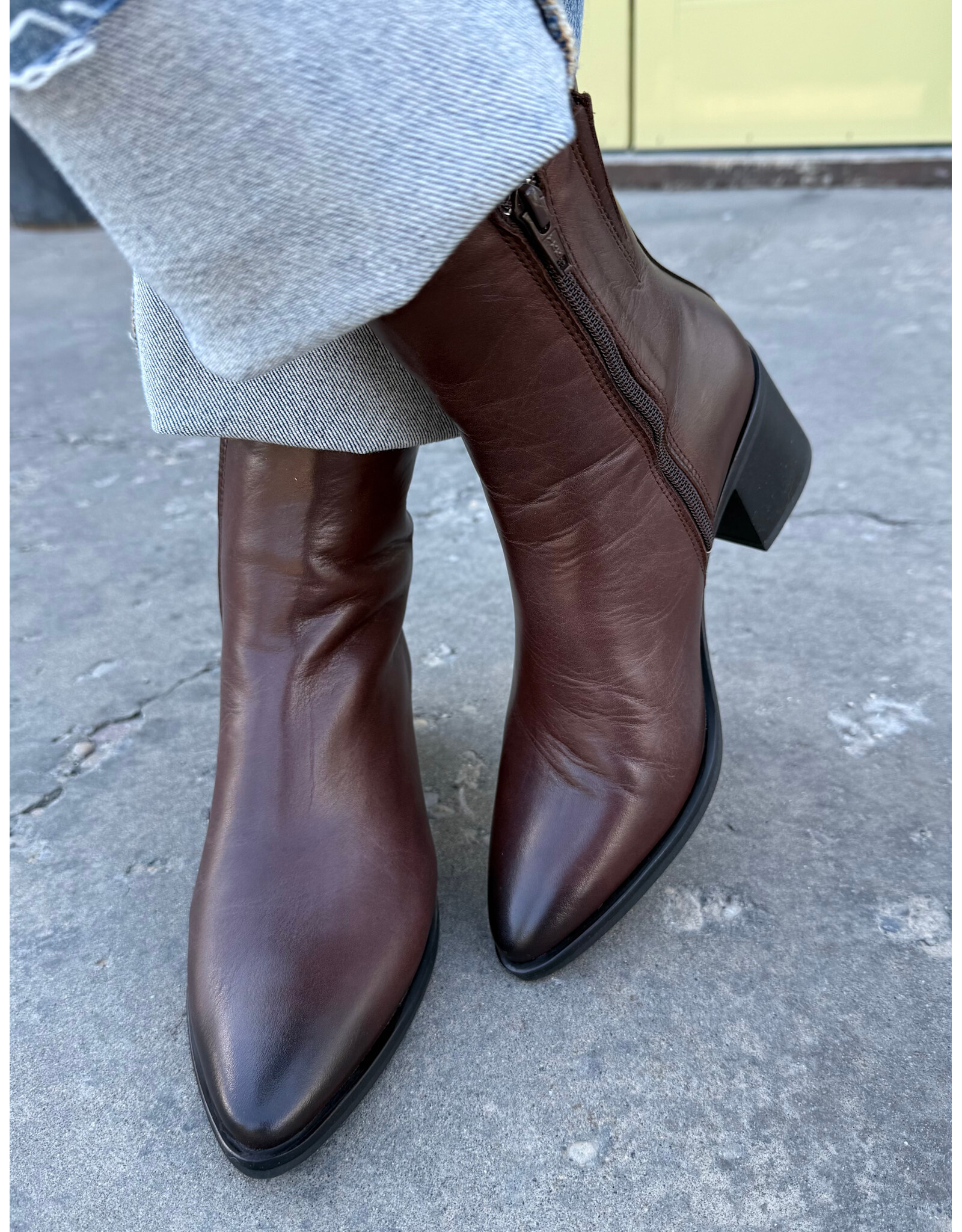 Miz Mooz Miz Mooz - Jessica (Brown)