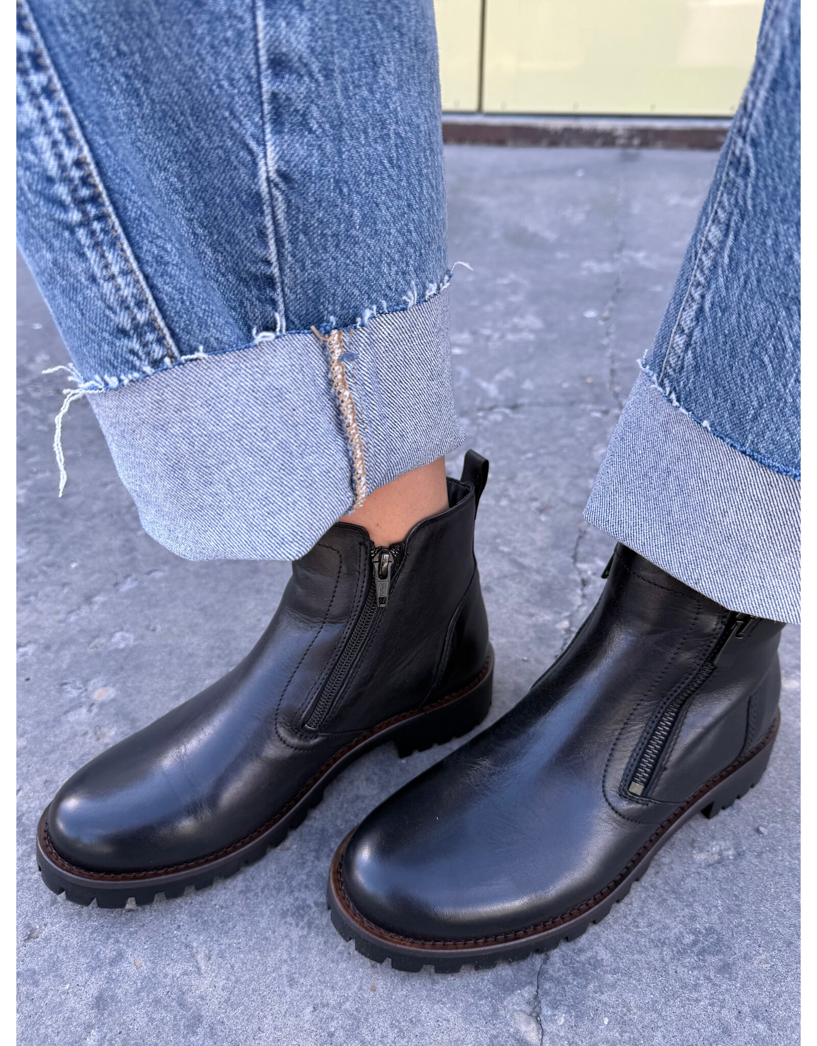 Miz Mooz Miz Mooz - Alise Ankle Boot (Black)