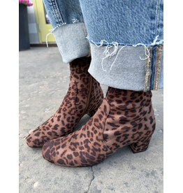 Django and Juliette Django & Juliette - Hartful (Taupe Leopard Stretch Fabric)