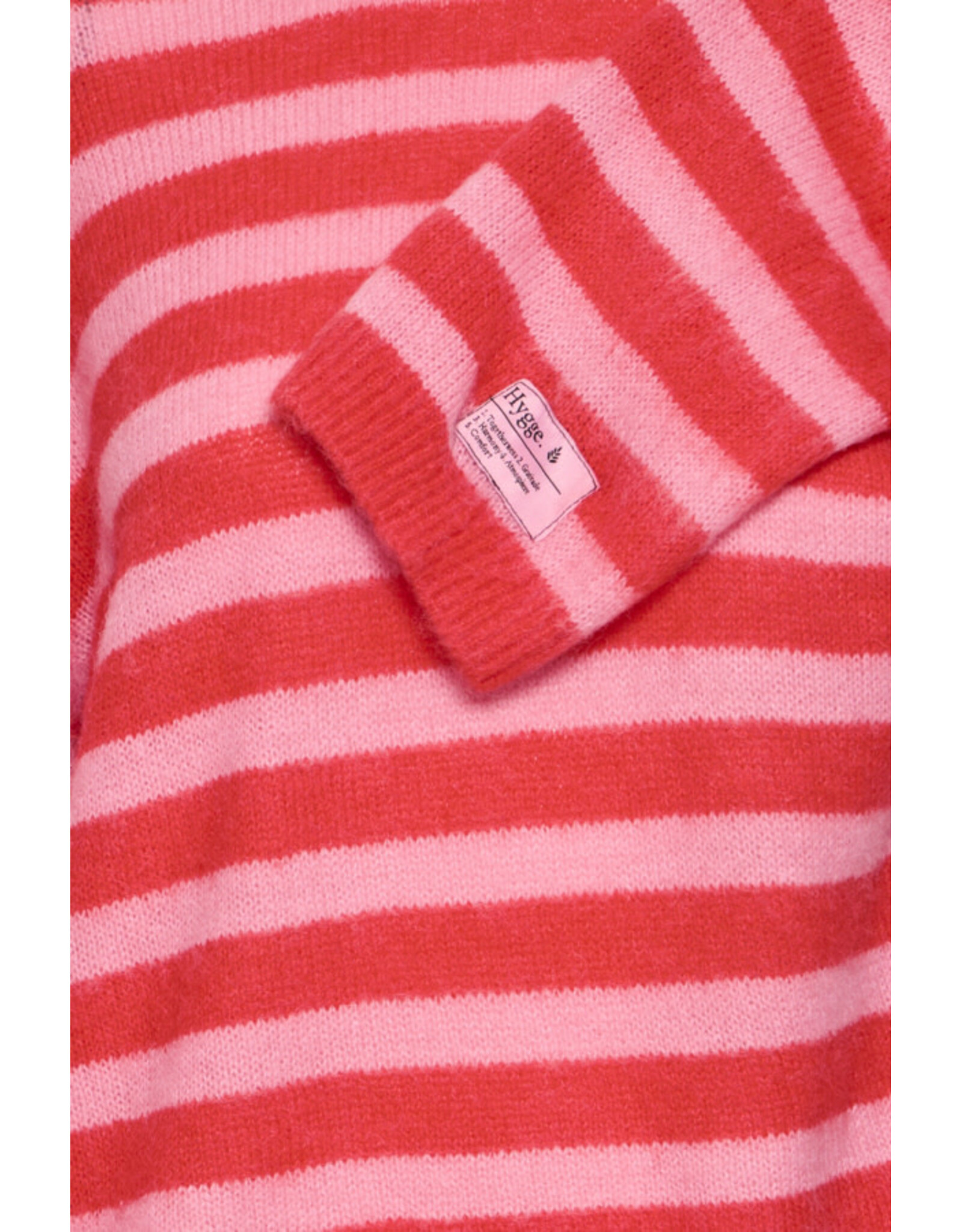 ICHI ICHI - Blush Long Sleeve Pullover (Pointsettia / Pink)