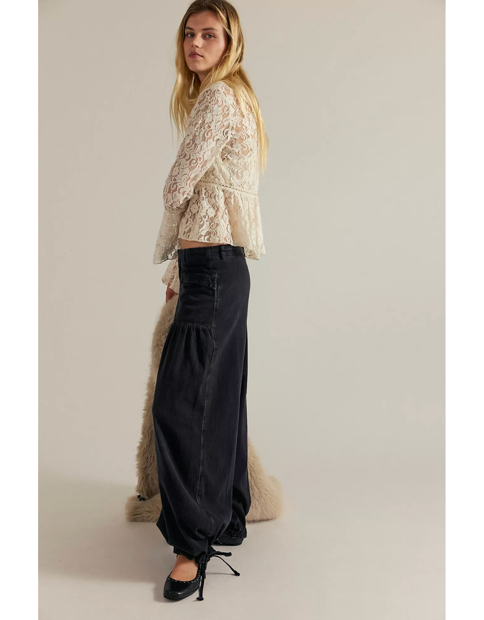 Free people Free People - Lotus Balloon Jeans (Smokeshow)