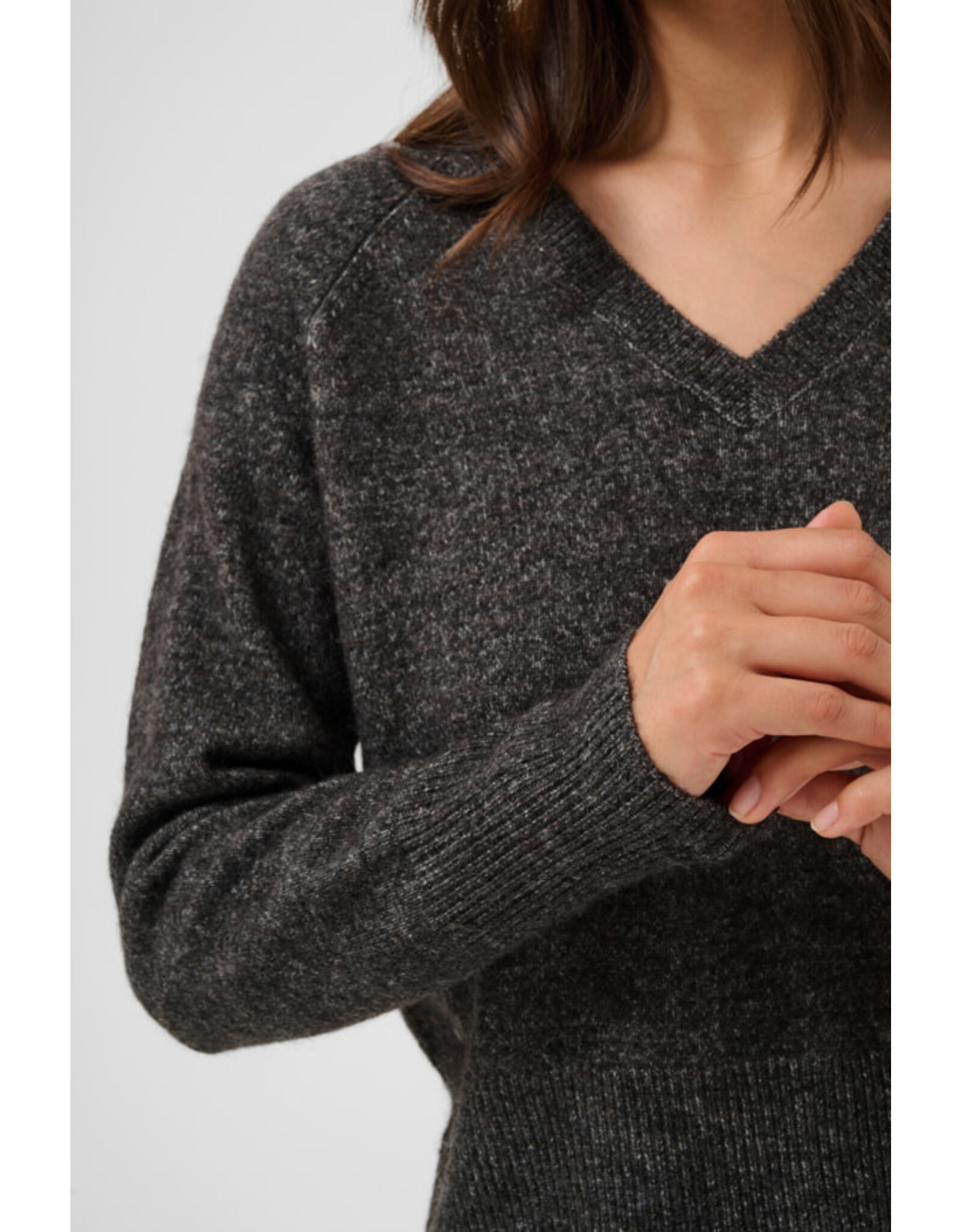 Kaffe Kaffe - Aniel V Neck Pullover (Dark Grey)