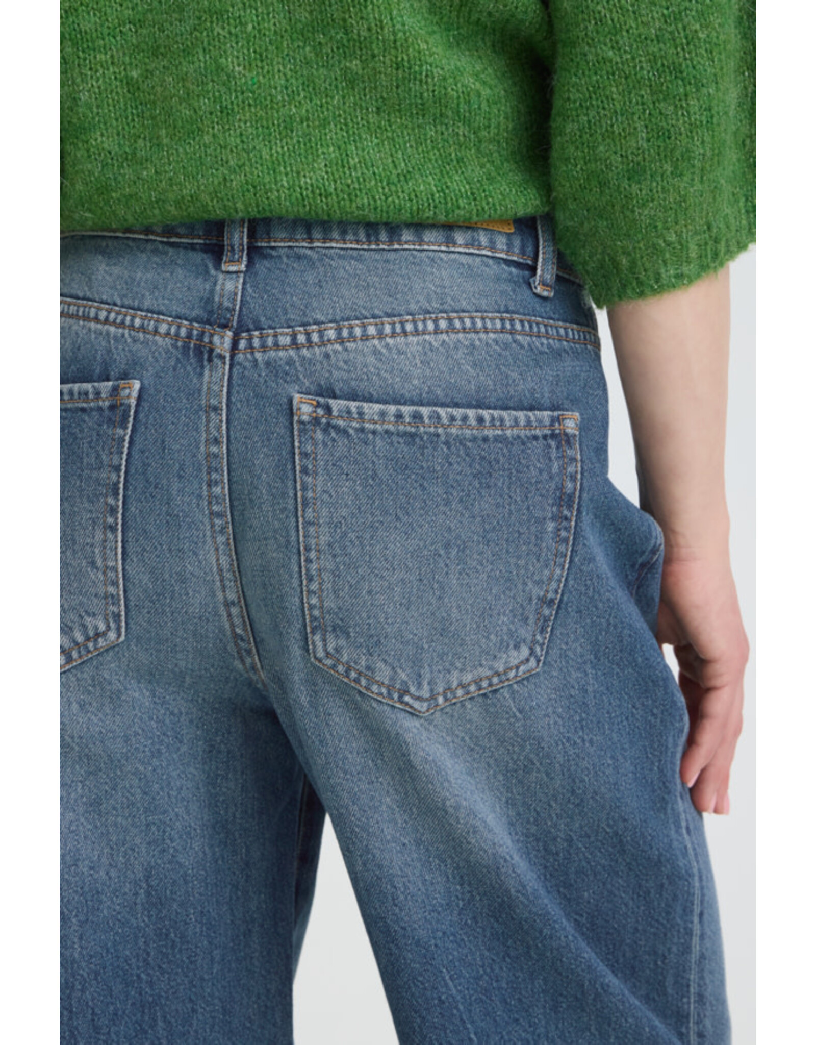 b.young b.young - Kalluna Barrel Jeans (Mid Blue Denim)