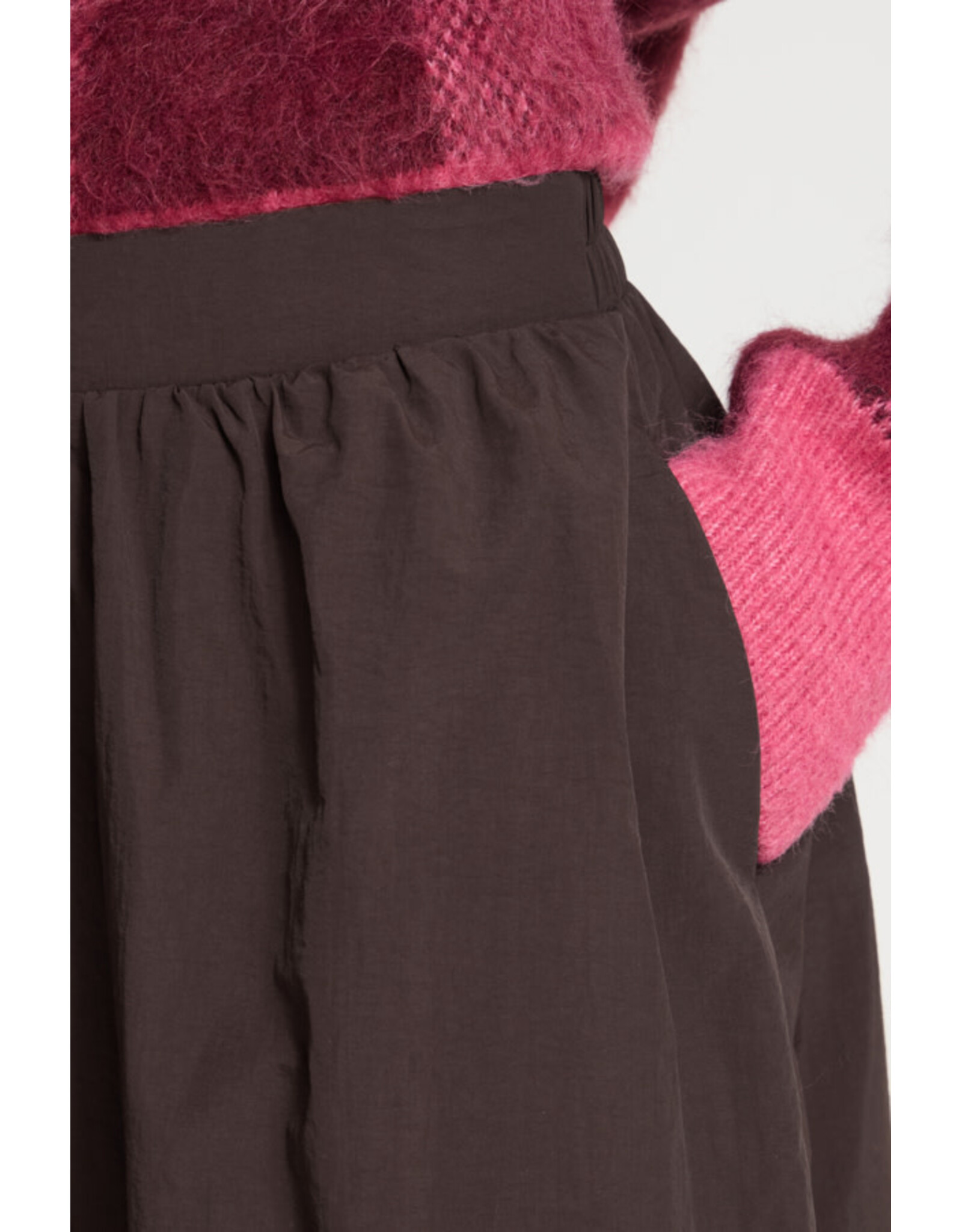 ICHI ICHI - Gafna Midi Skirt (Coffee Bean)