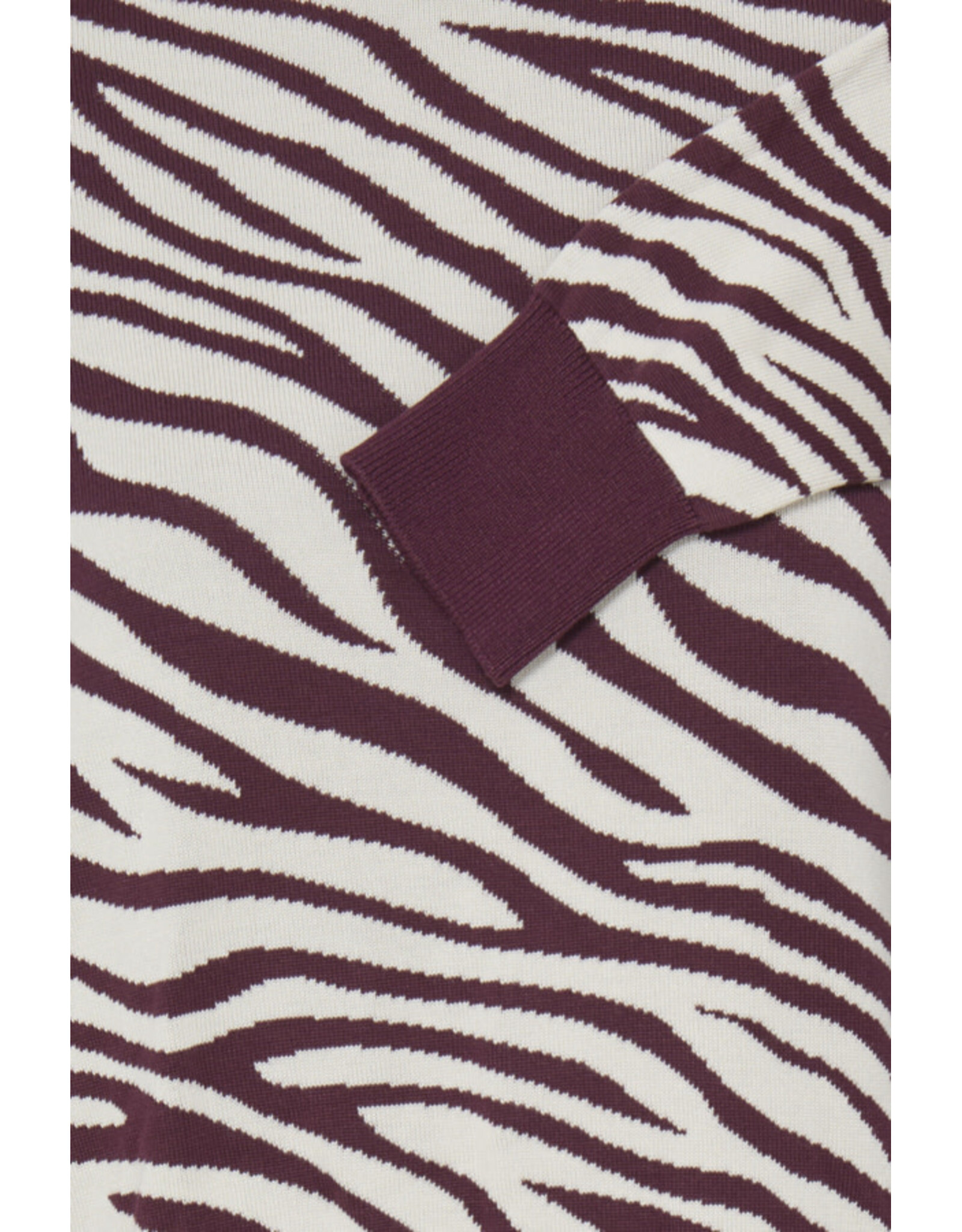 b.young b.young - Morla Crewneck Jacquard Pullover (Animal Print)