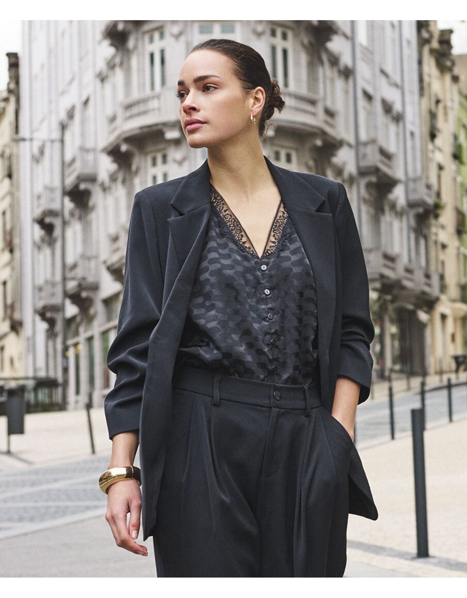 EsQualo EsQualo - 3/4 Sleeve Blazer (Black)