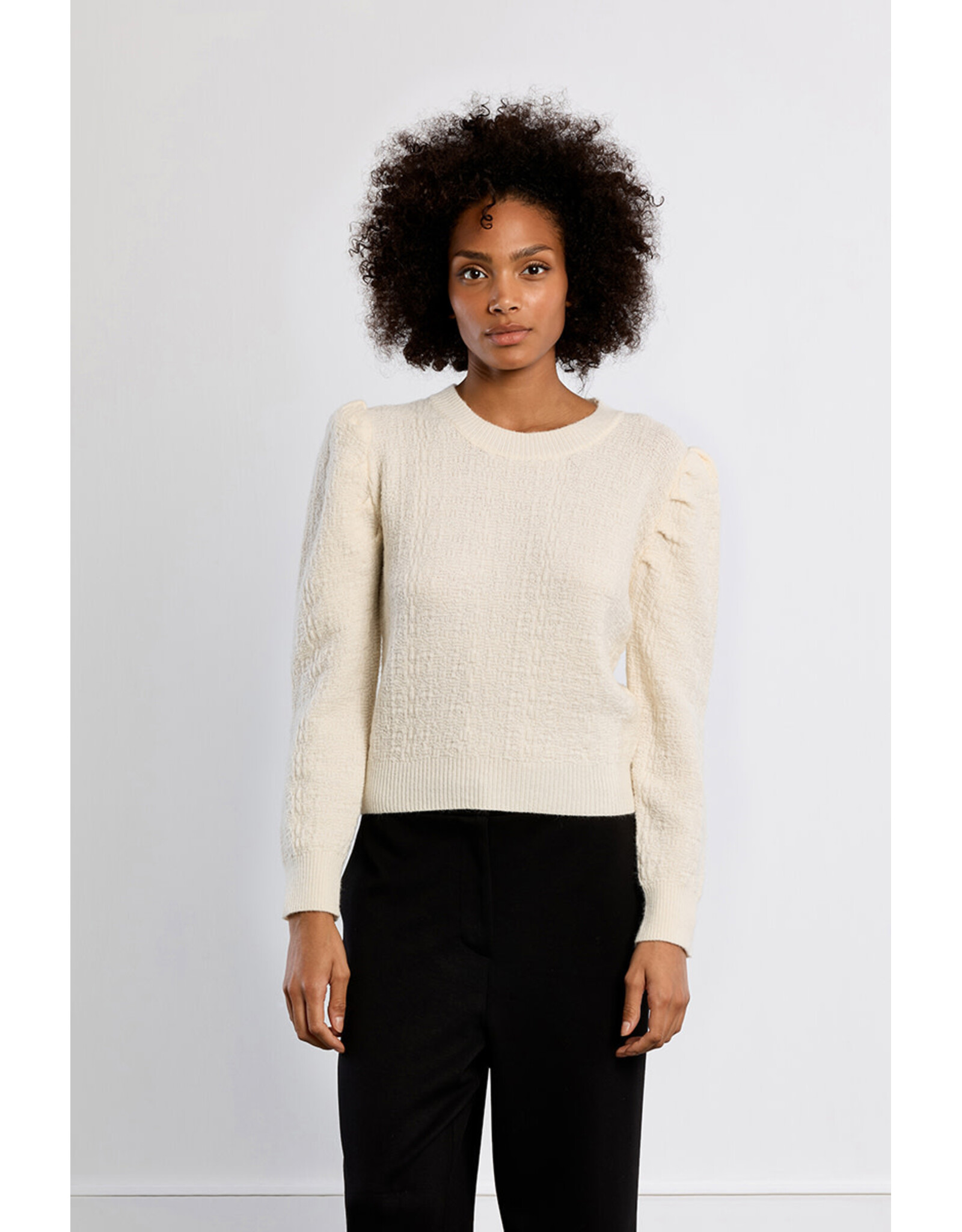 Molly Bracken Molly Bracken - Balloon Sleeve Sweater (Ecru)