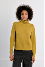 Molly Bracken Molly Bracken - Turtleneck Sweater (Lime)