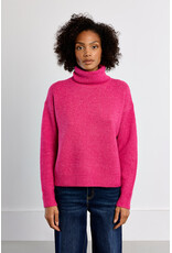 Molly Bracken Molly Bracken - Turtleneck Sweater (Fuschia)