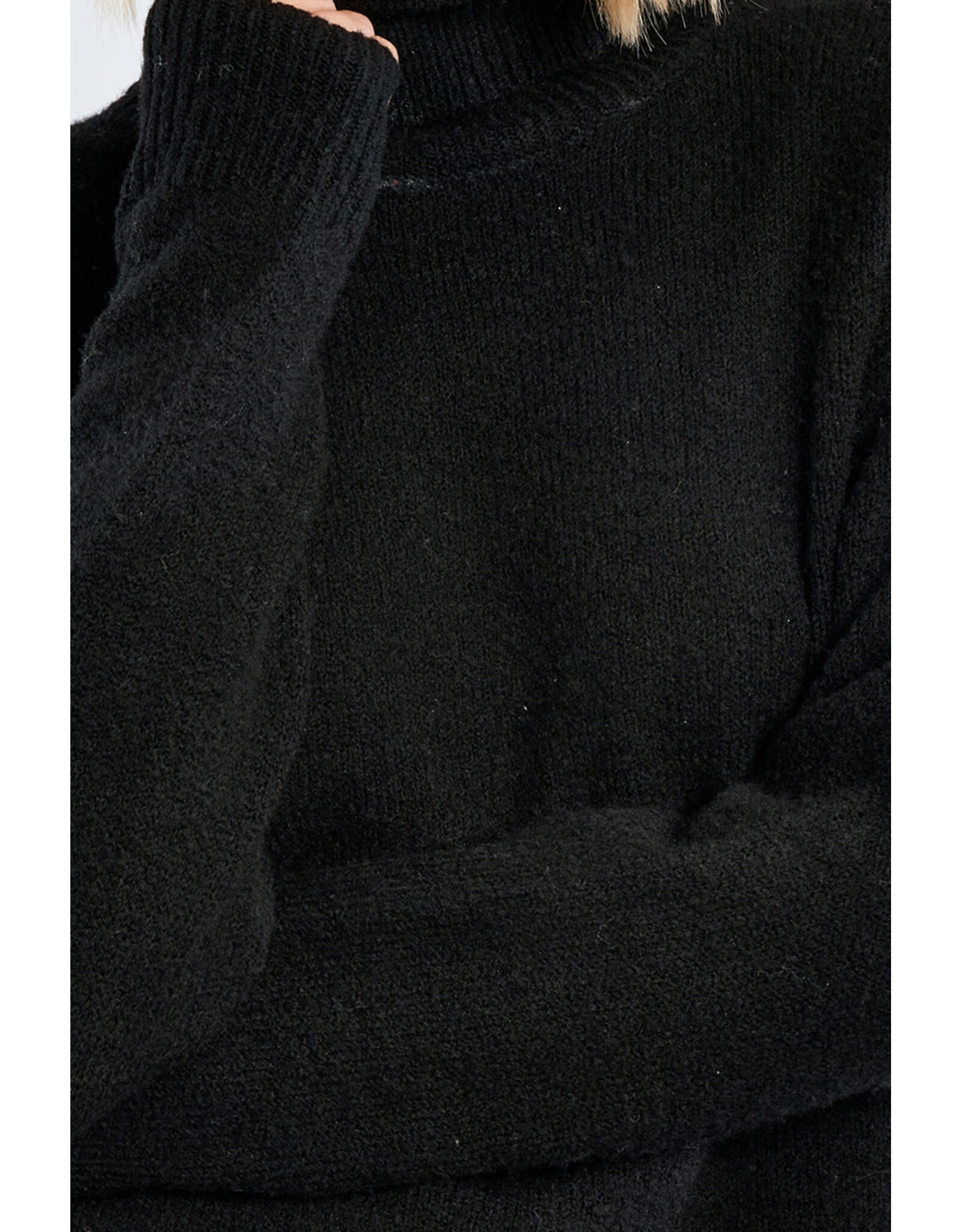 Molly Bracken Molly Bracken - Turtleneck Sweater (Black)