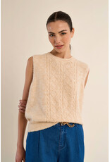Molly Bracken Molly Bracken - Sleeveless Round Neck Sweater (Cream)