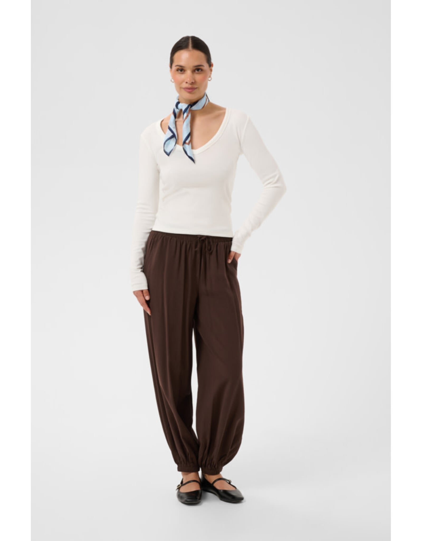 Kaffe Kaffe - Liddy Deep V Neck Long Sleeve Tee (Chalk)