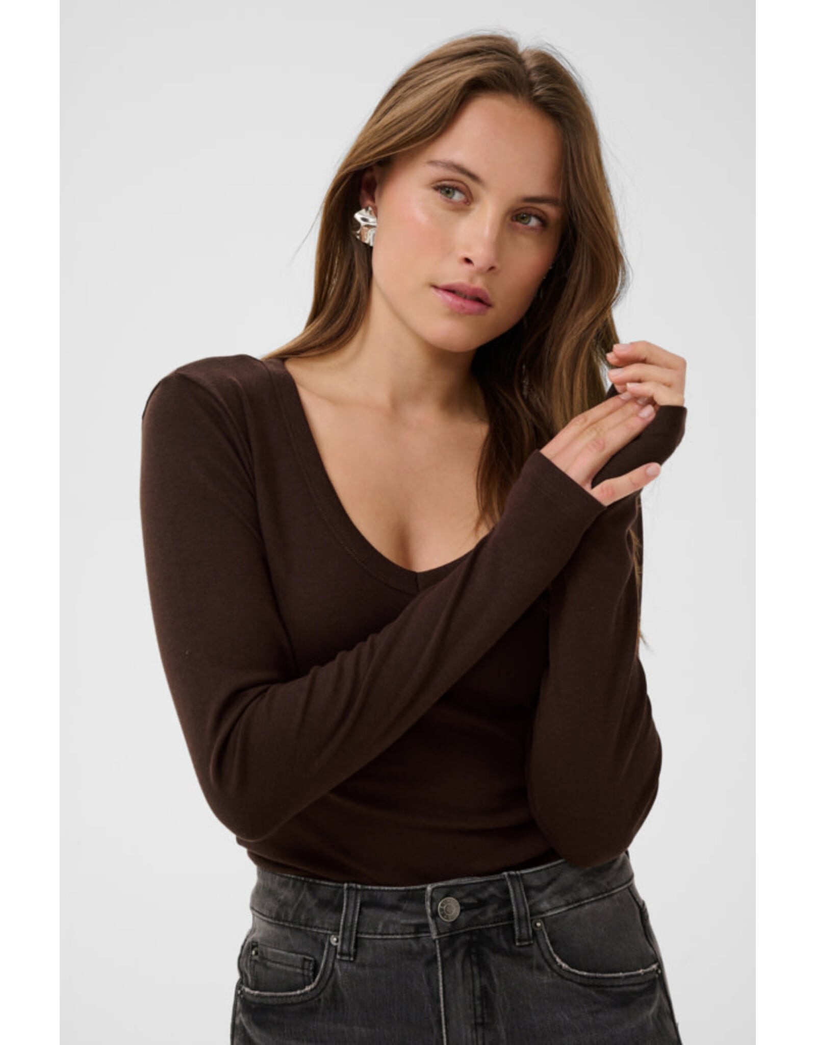 Kaffe Kaffe - Liddy Deep V Neck Long Sleeve Tee (Coffee Bean)