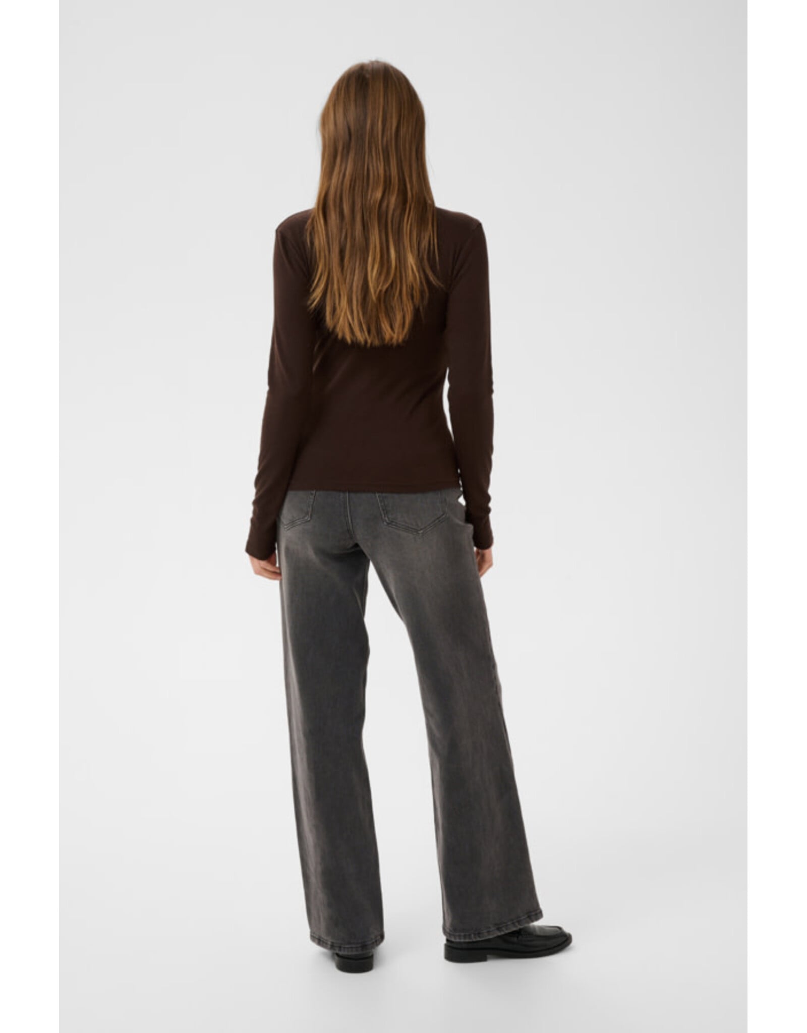 Kaffe Kaffe - Liddy Deep V Neck Long Sleeve Tee (Coffee Bean)