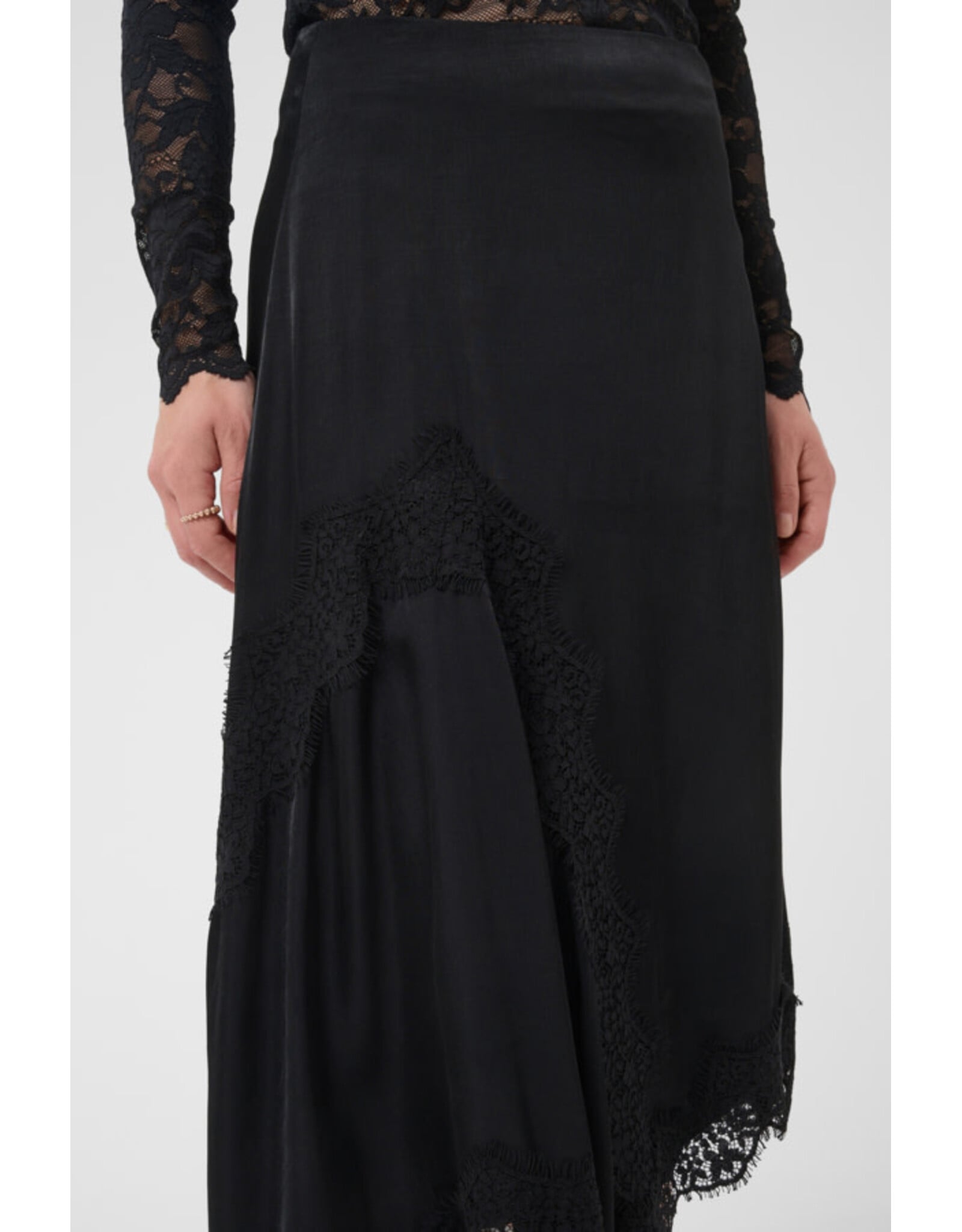 Cream Cream - Confir Skirt (Pitch Black)