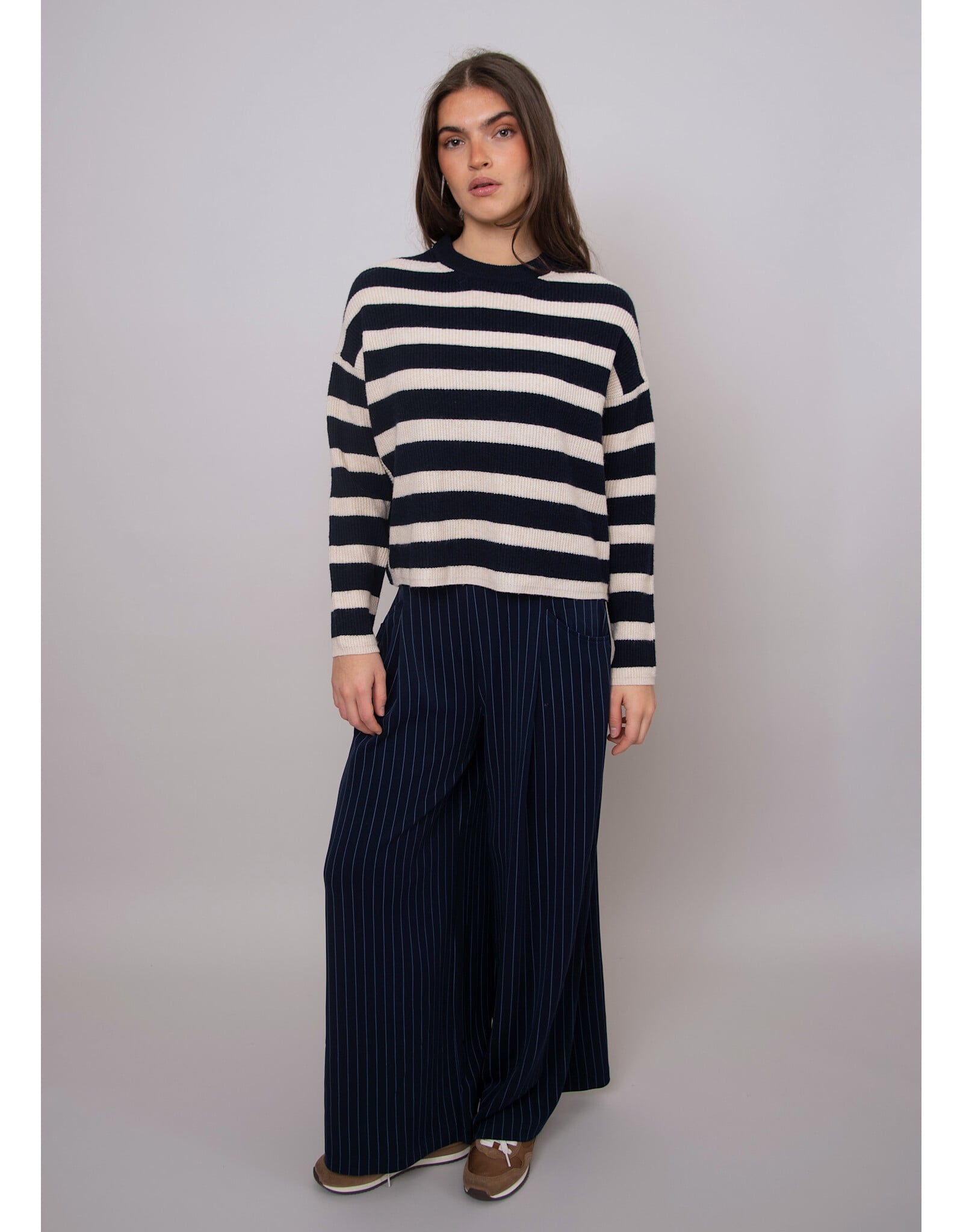 RD Style RD Style - Maheen Long Sleeve Crew Neck (Navy - Beige)