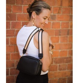 Louenhide Louenhide - Jacinta Crossbody (Black)