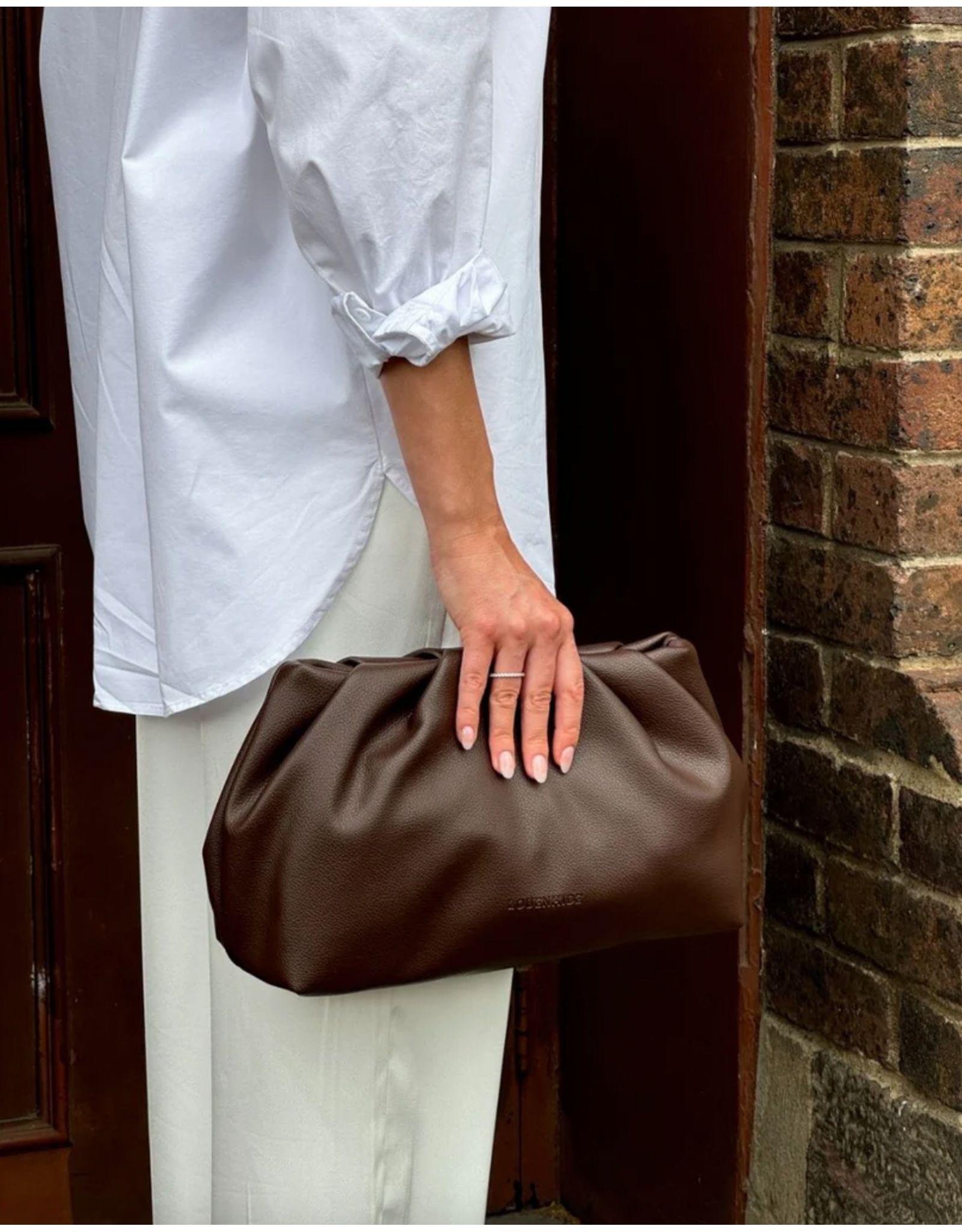 Louenhide Louenhide - Naomi Shoulder Bag (Chocolate)