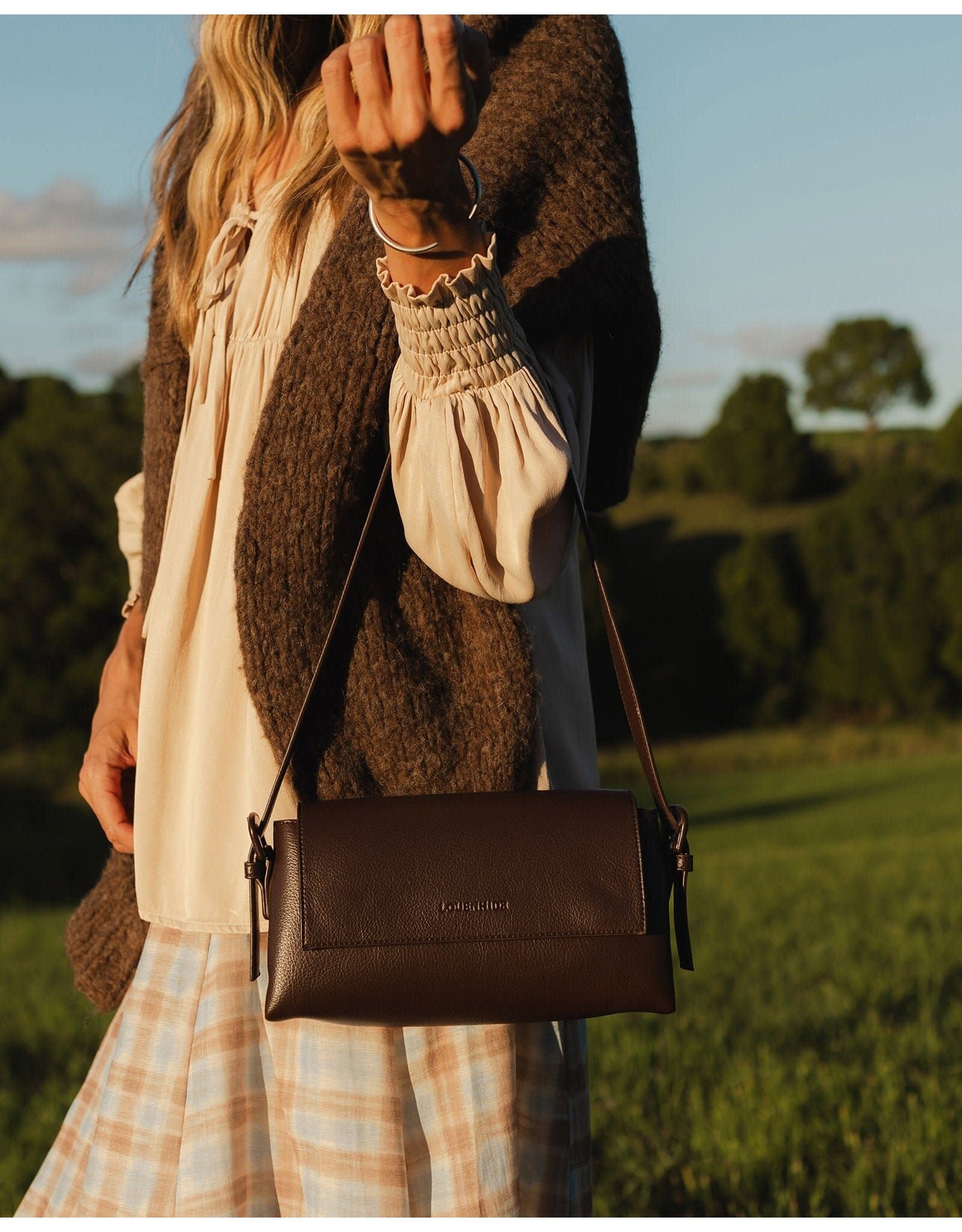Louenhide Louenhide - Sophia Crossbody Bag (Chocolate)
