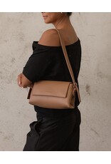Louenhide Louenhide - Sophia Crossbody Bag (Honey)