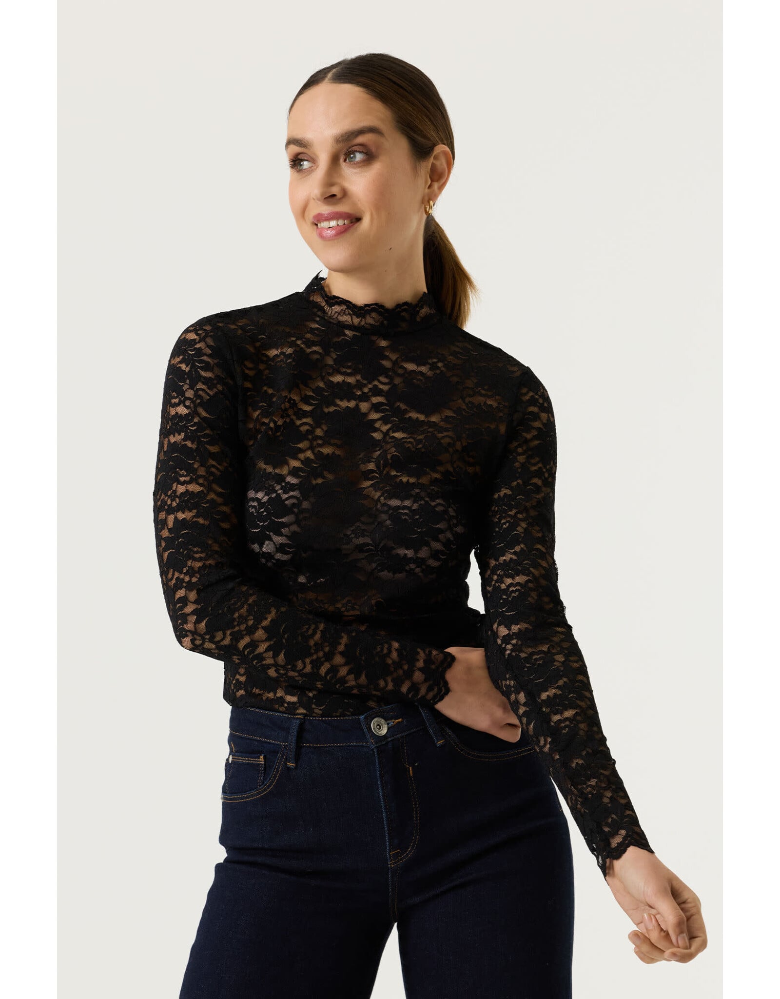 Garcia Garcia - Lace Long Sleeve (Black)