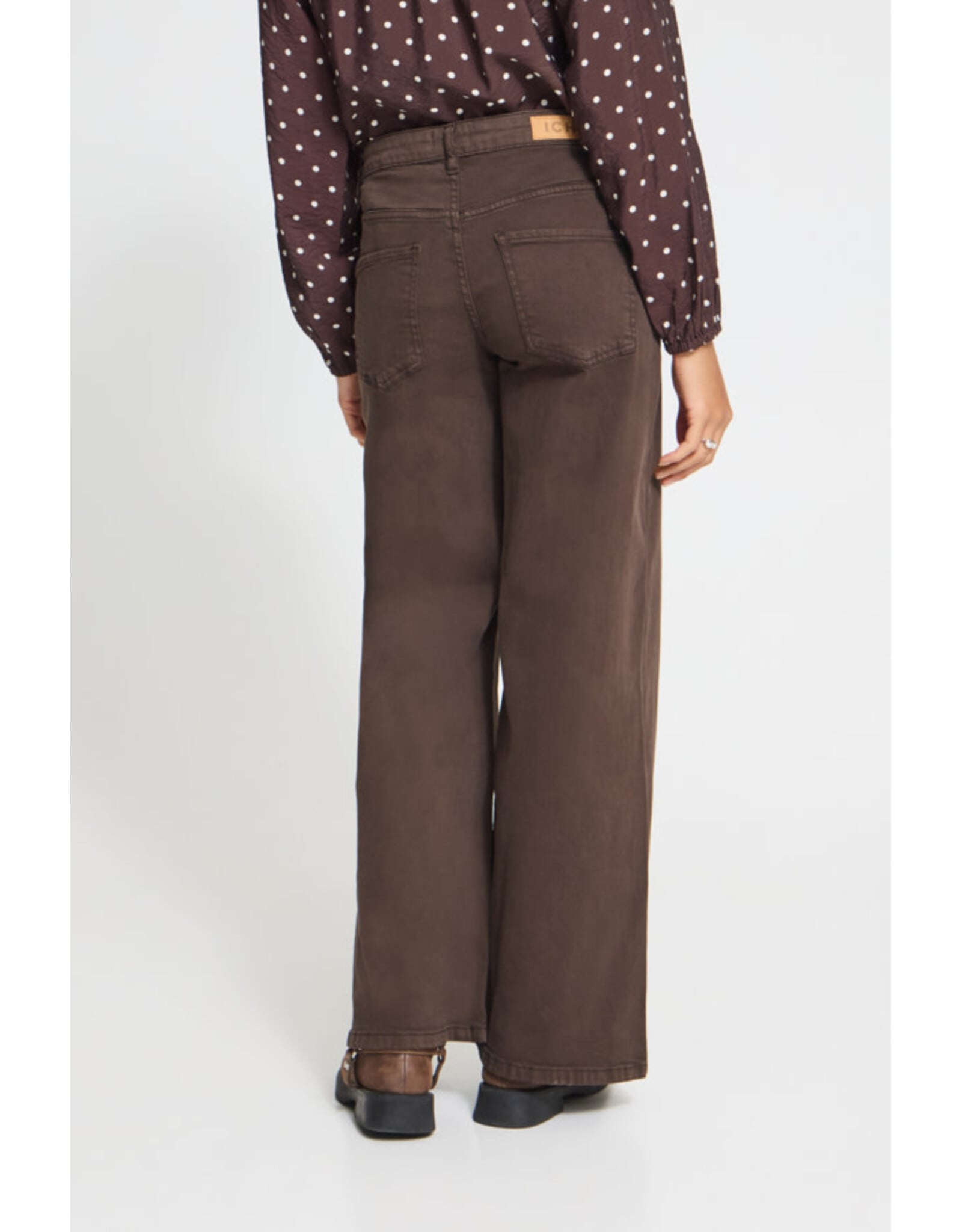ICHI ICHI - Twiggy Flared High Waist Jeans (Coffee Bean)