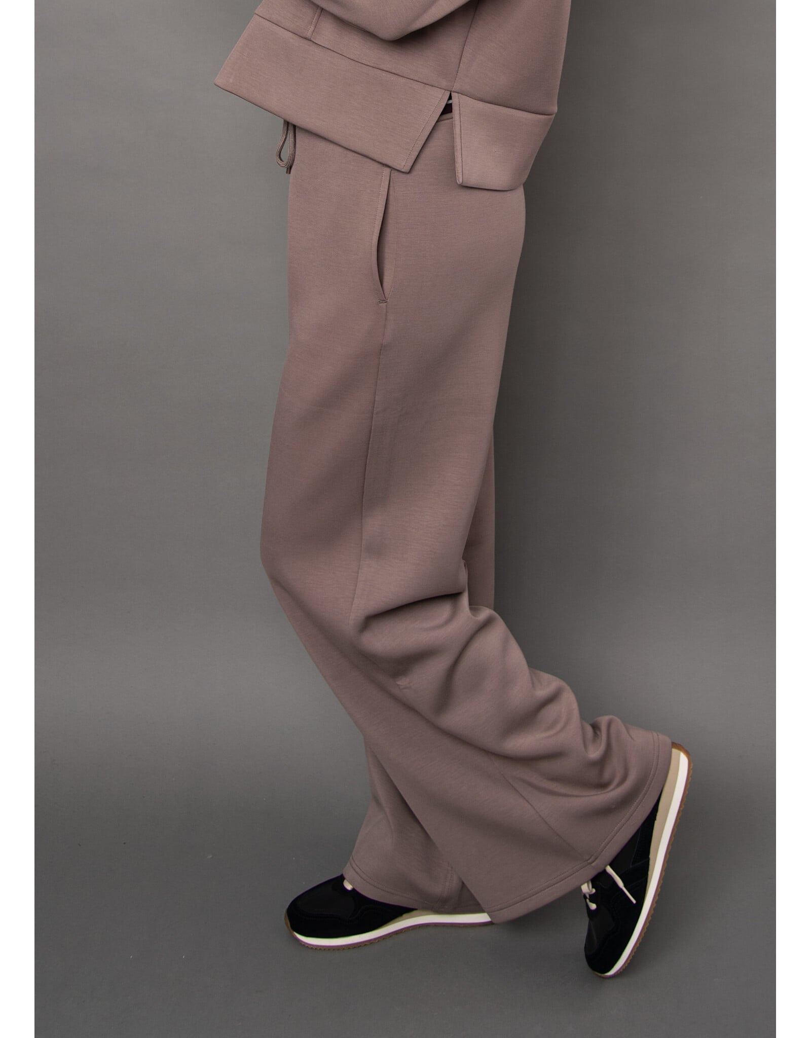 RD Style RD Style - Erika Athletic Signature Soft Knit (Moonrock)