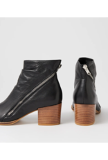 Django and Juliette Django & Juliette - Melech (Black Leather)
