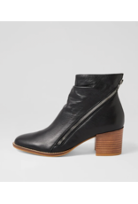 Django and Juliette Django & Juliette - Melech (Black Leather)