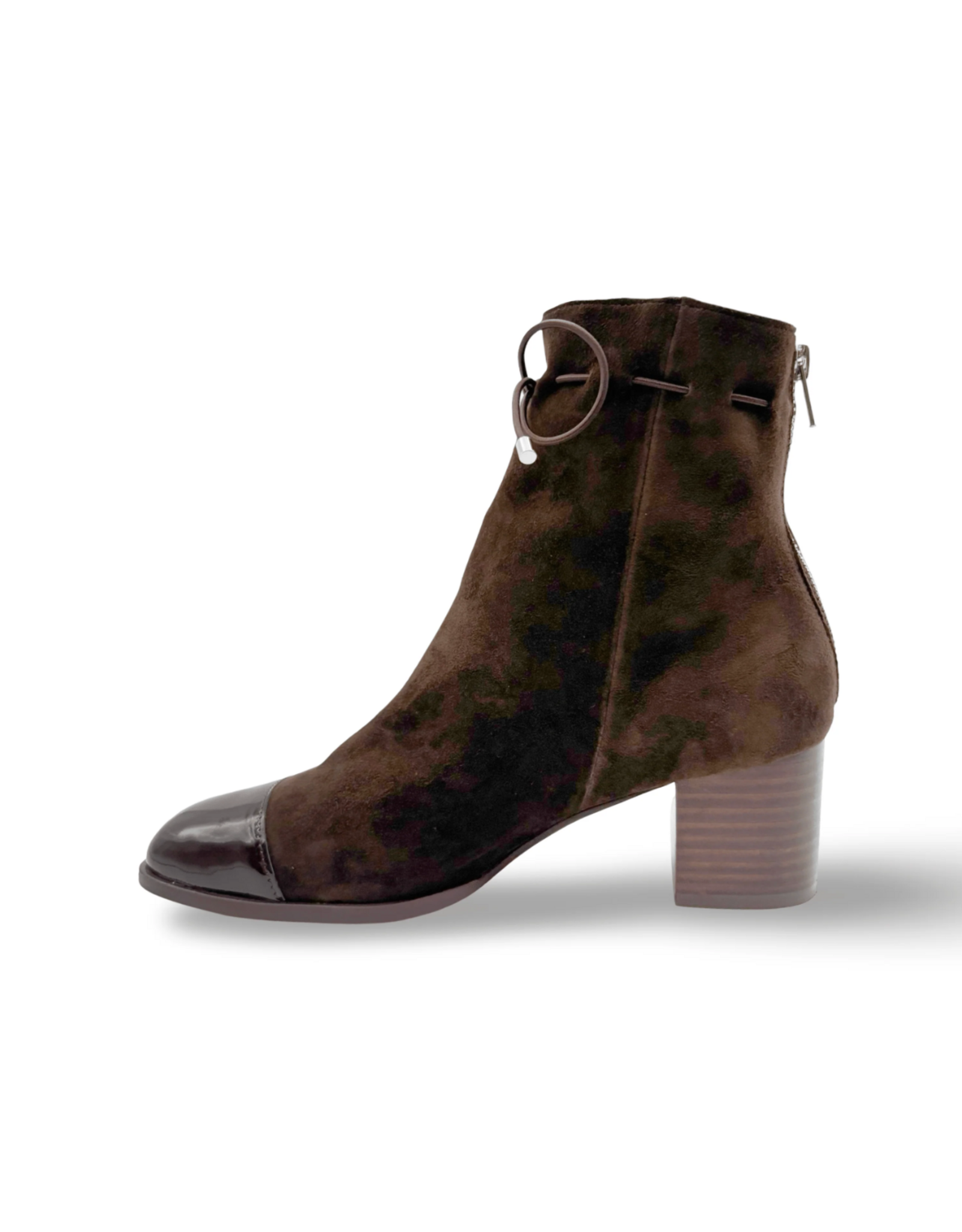 Django and Juliette Django & Juliette - Valina  (Chocolate / Suede / Patent)