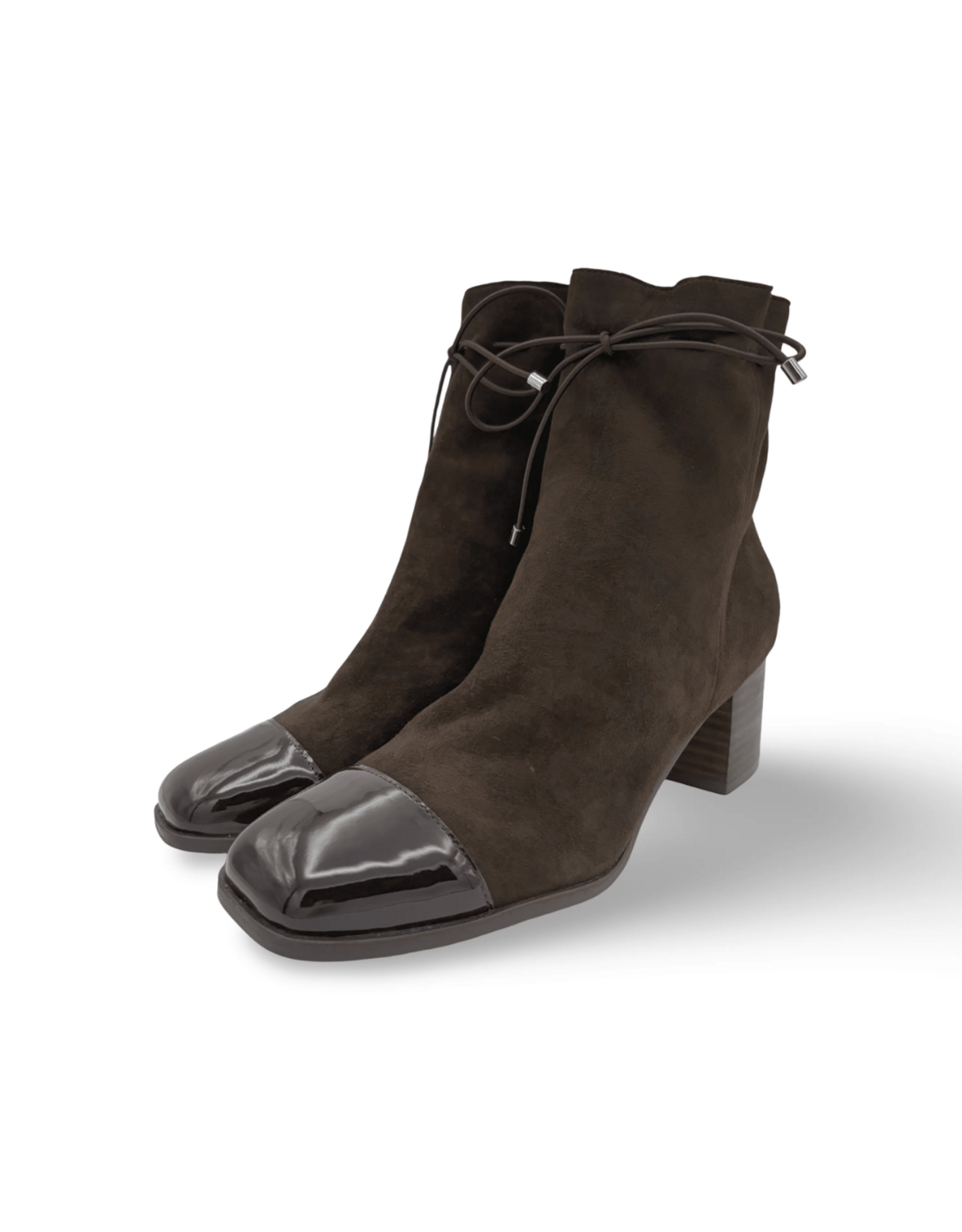 Django and Juliette Django & Juliette - Valina  (Chocolate / Suede / Patent)