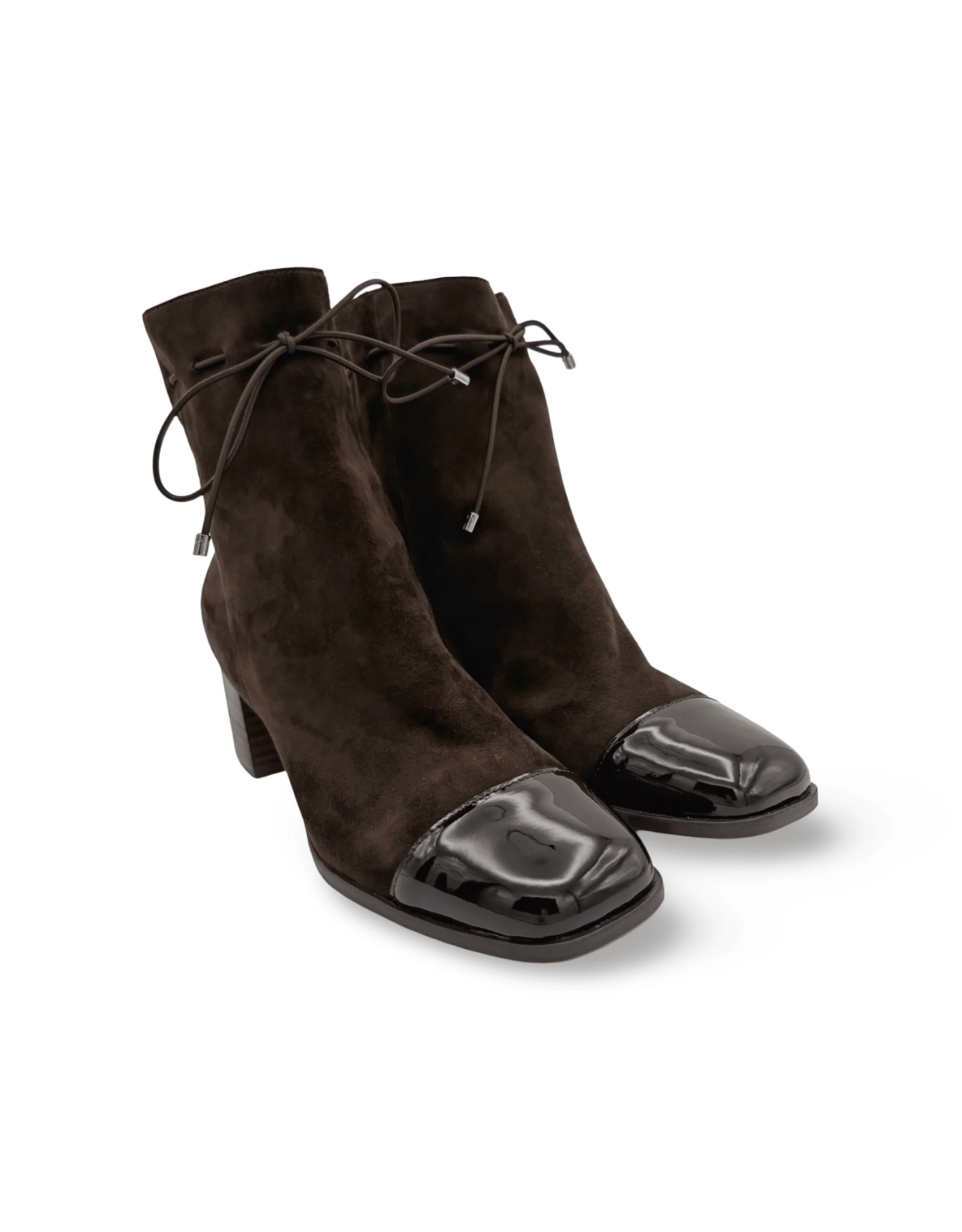 Django and Juliette Django & Juliette - Valina  (Chocolate / Suede / Patent)