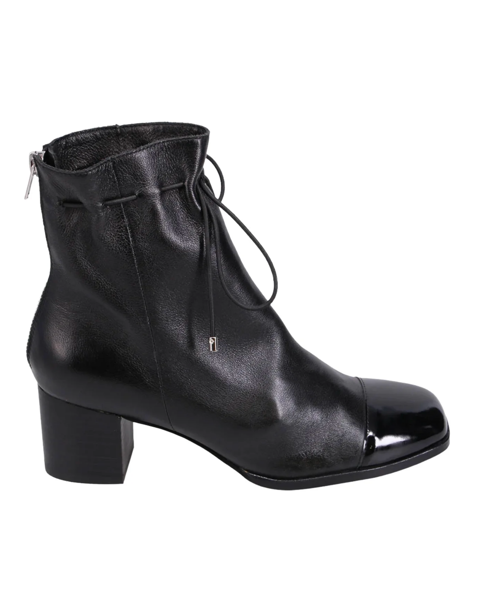 Django and Juliette Django & Juliette - Valina  (Black / Patent)
