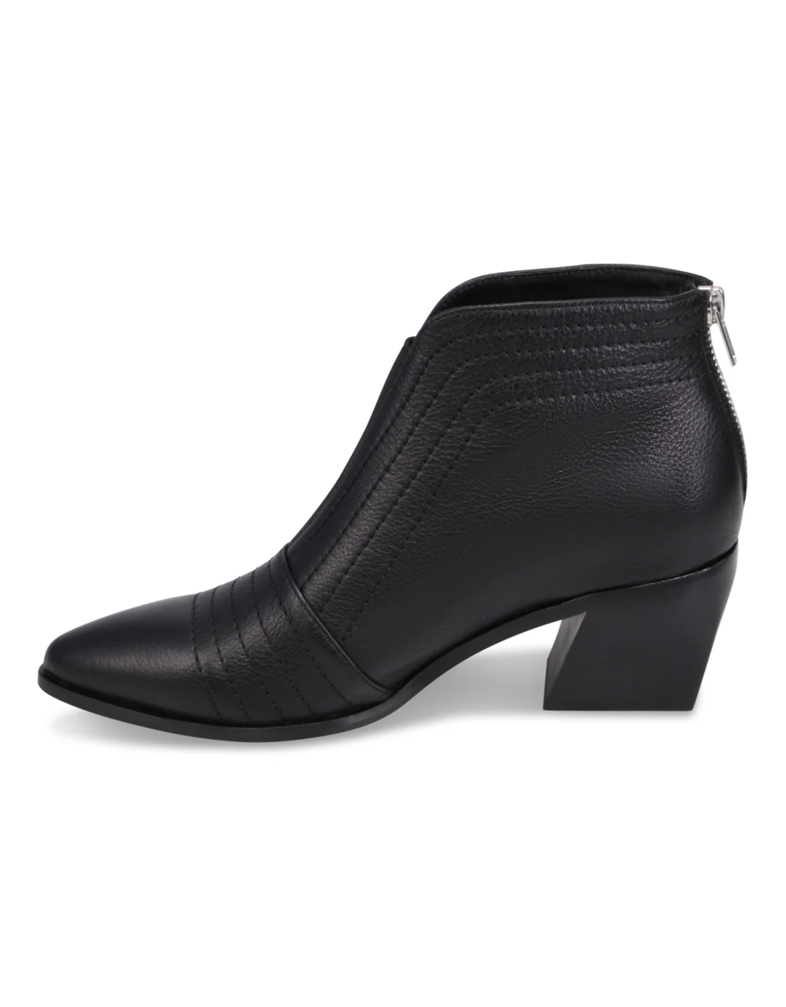 Django and Juliette Django & Juliette - Jonquity (Black Leather)