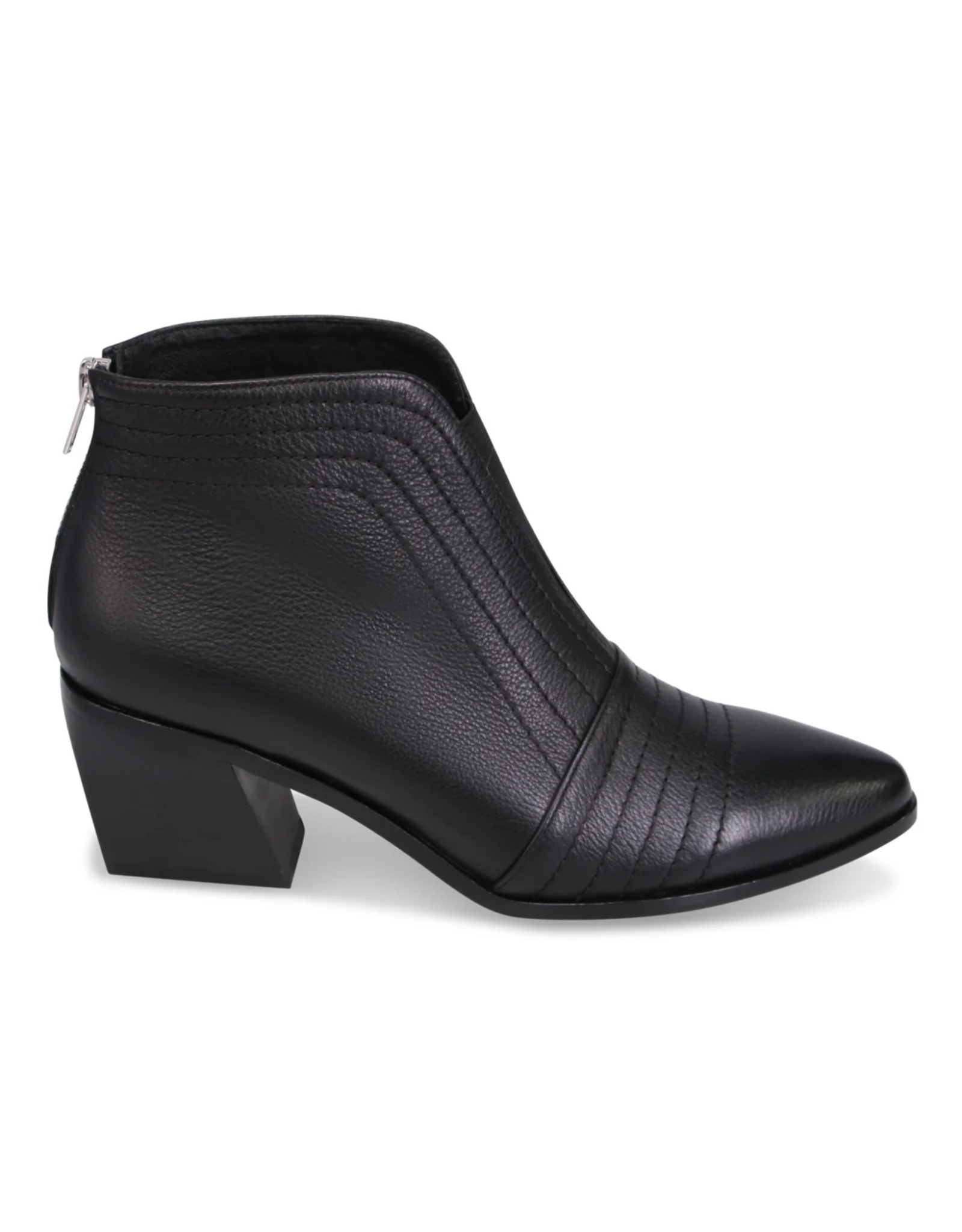 Django and Juliette Django & Juliette - Jonquity (Black Leather)