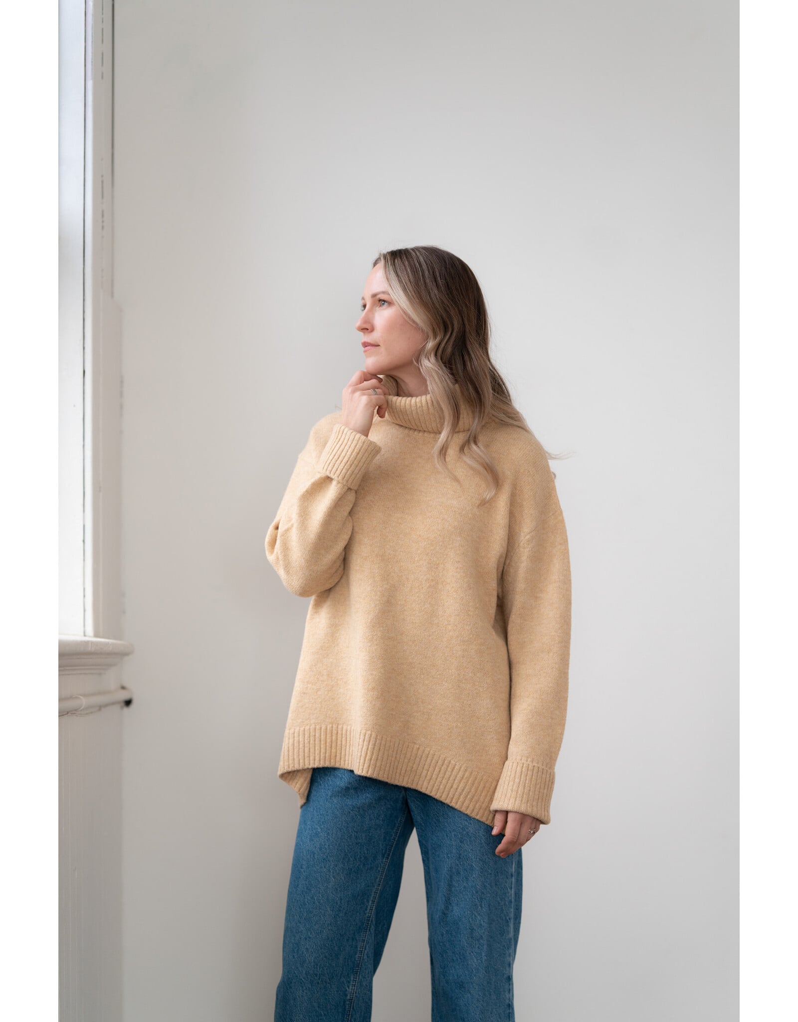 Echo Verde Echo Verde - The Dog Walker Sweater (Straw)