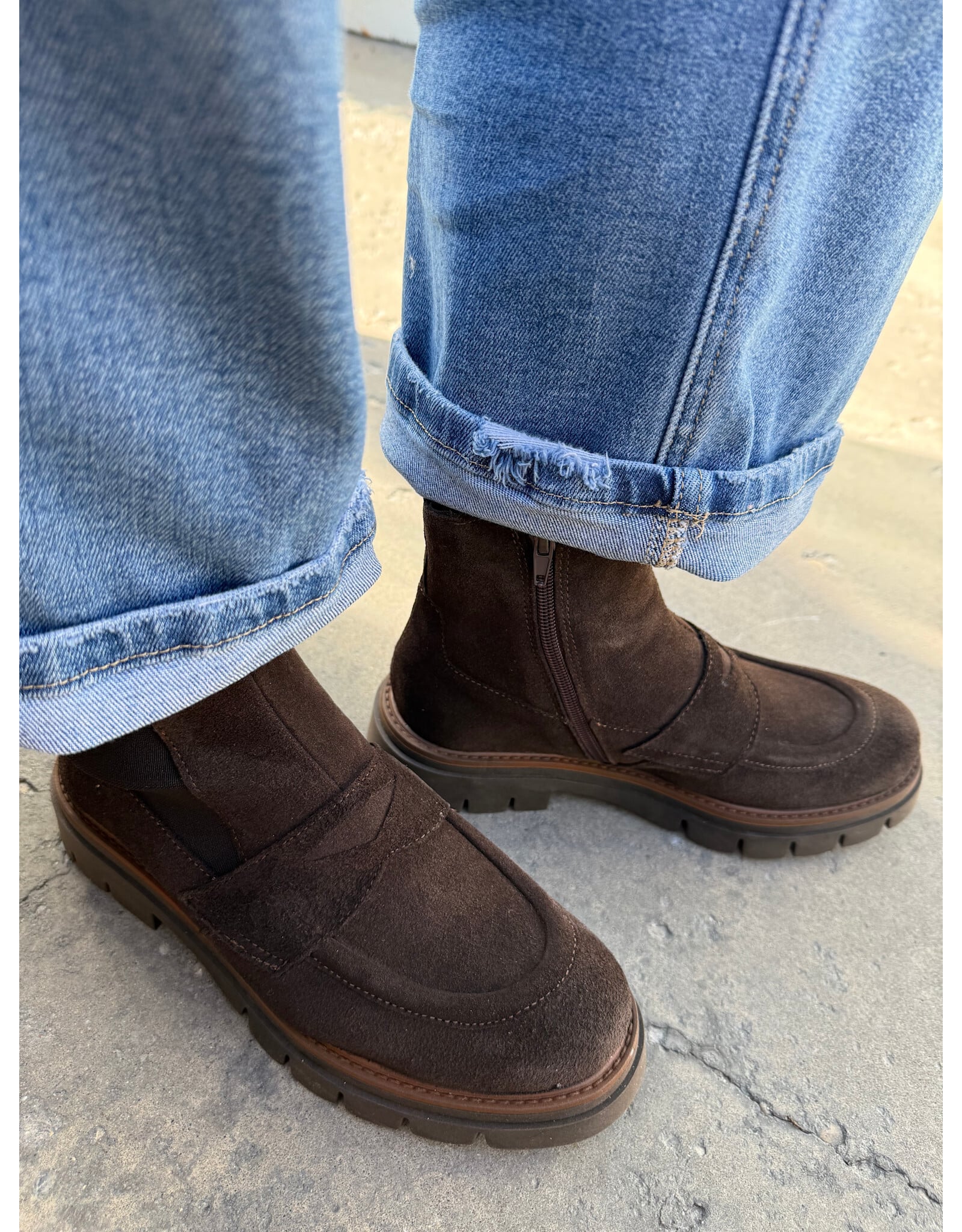 Ateliers Ateliers - Billow (Dark Brown Suede)