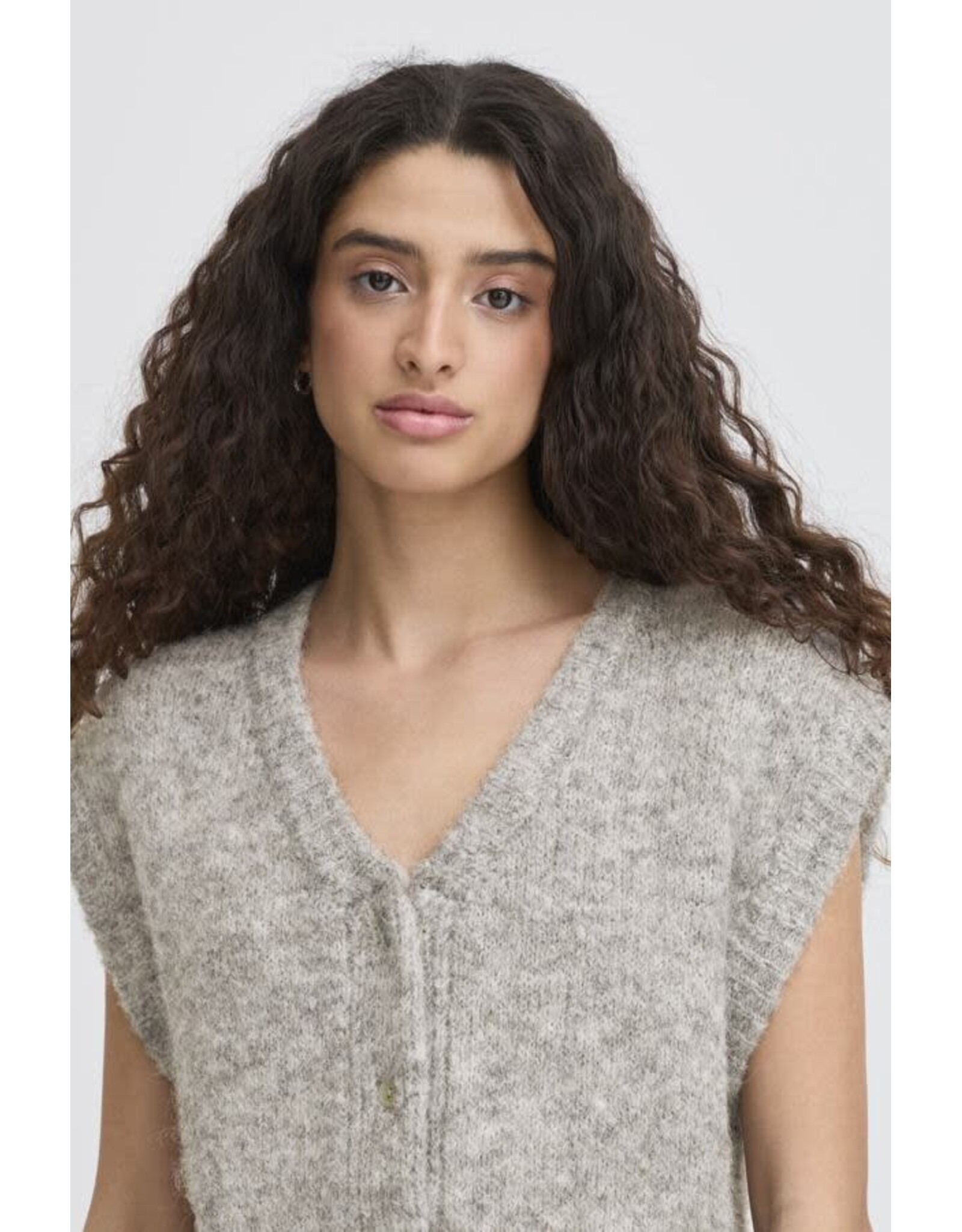 ICHI ICHI - Belablue Knit Waistcoat (Light Grey Melange)