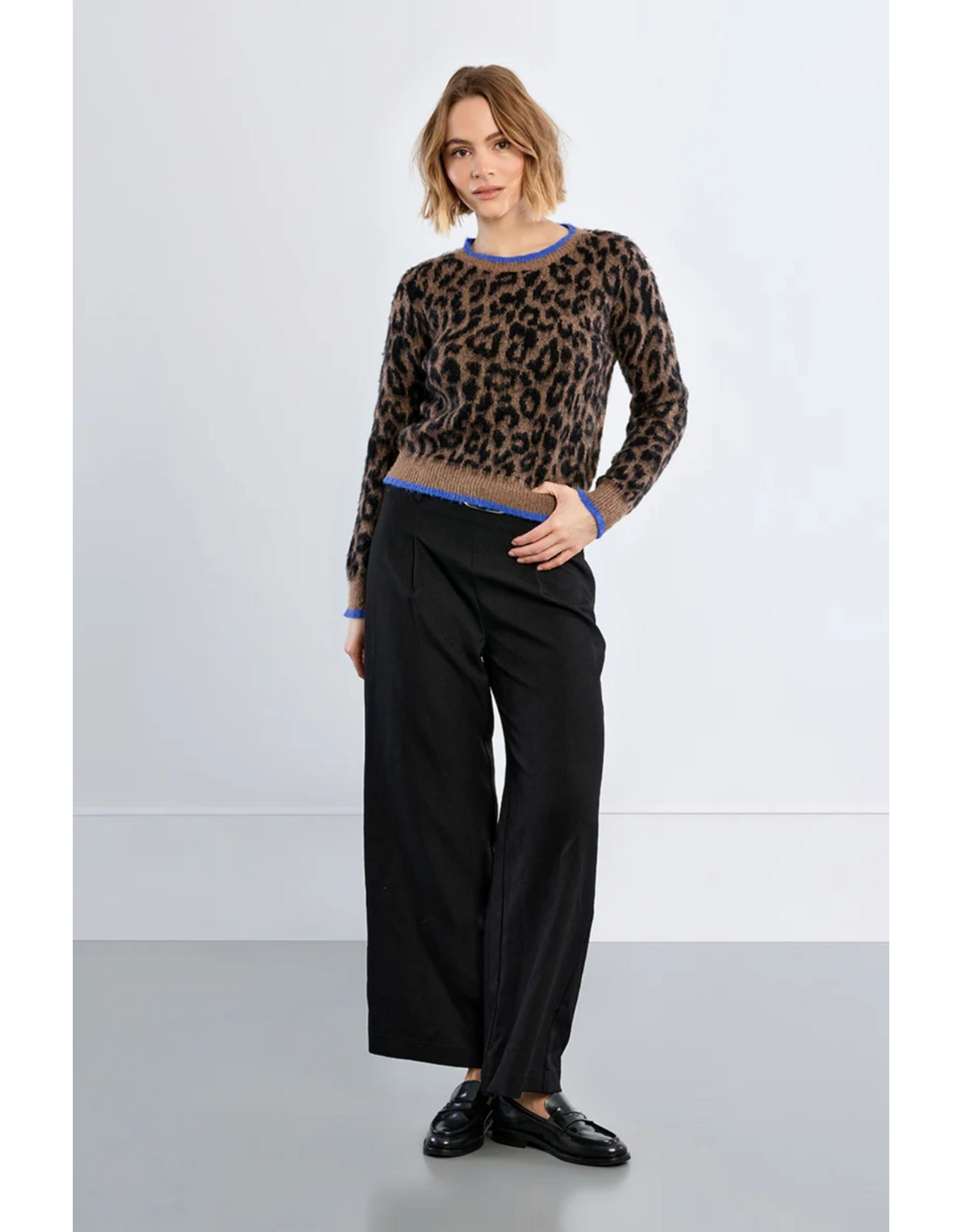 Molly Bracken Molly Bracken - Leopard Print Sweater with Blue Trim